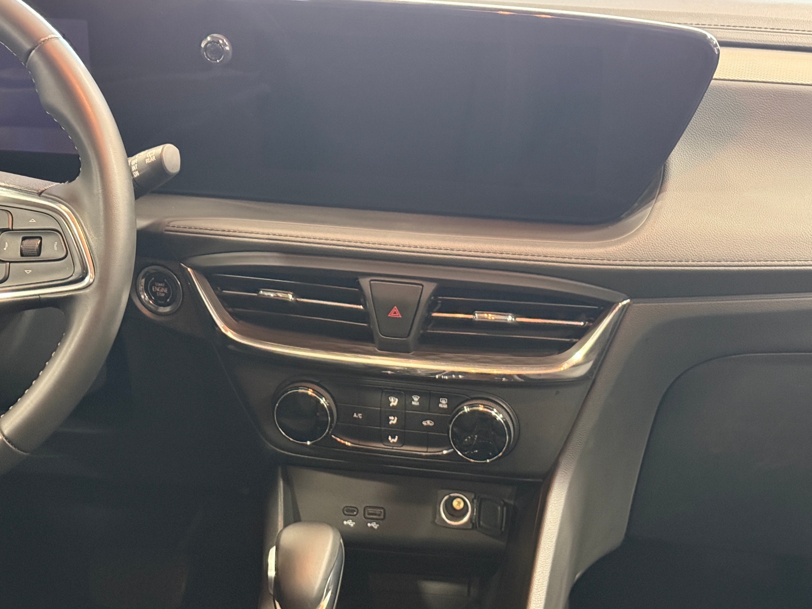 Thumbnail: 2025 Buick Encore GX - 3