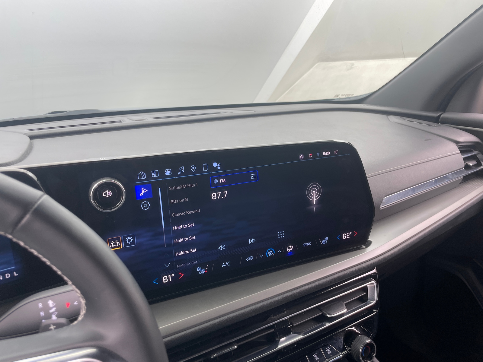 Thumbnail: 2024 Chevrolet Traverse - 4