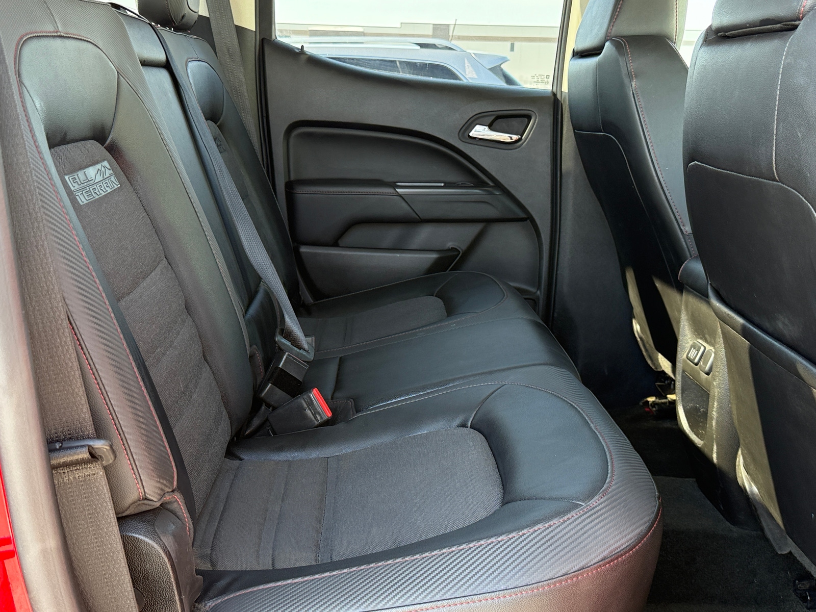 Thumbnail: 2015 GMC Canyon - 6