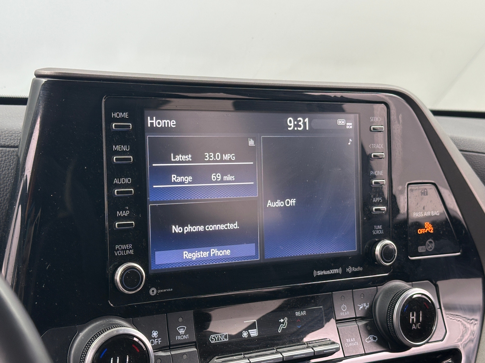 Thumbnail: 2022 Toyota Highlander - 4