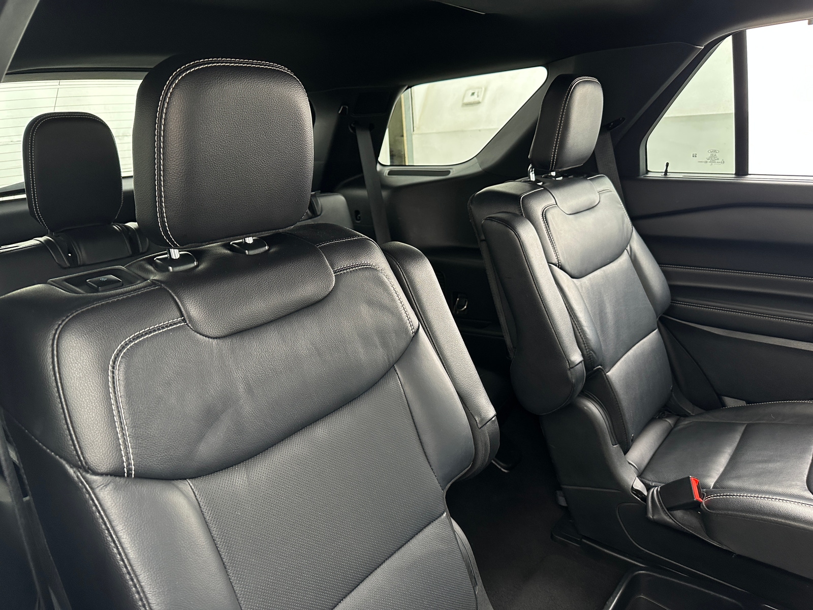 Thumbnail: 2021 Ford Explorer - 5