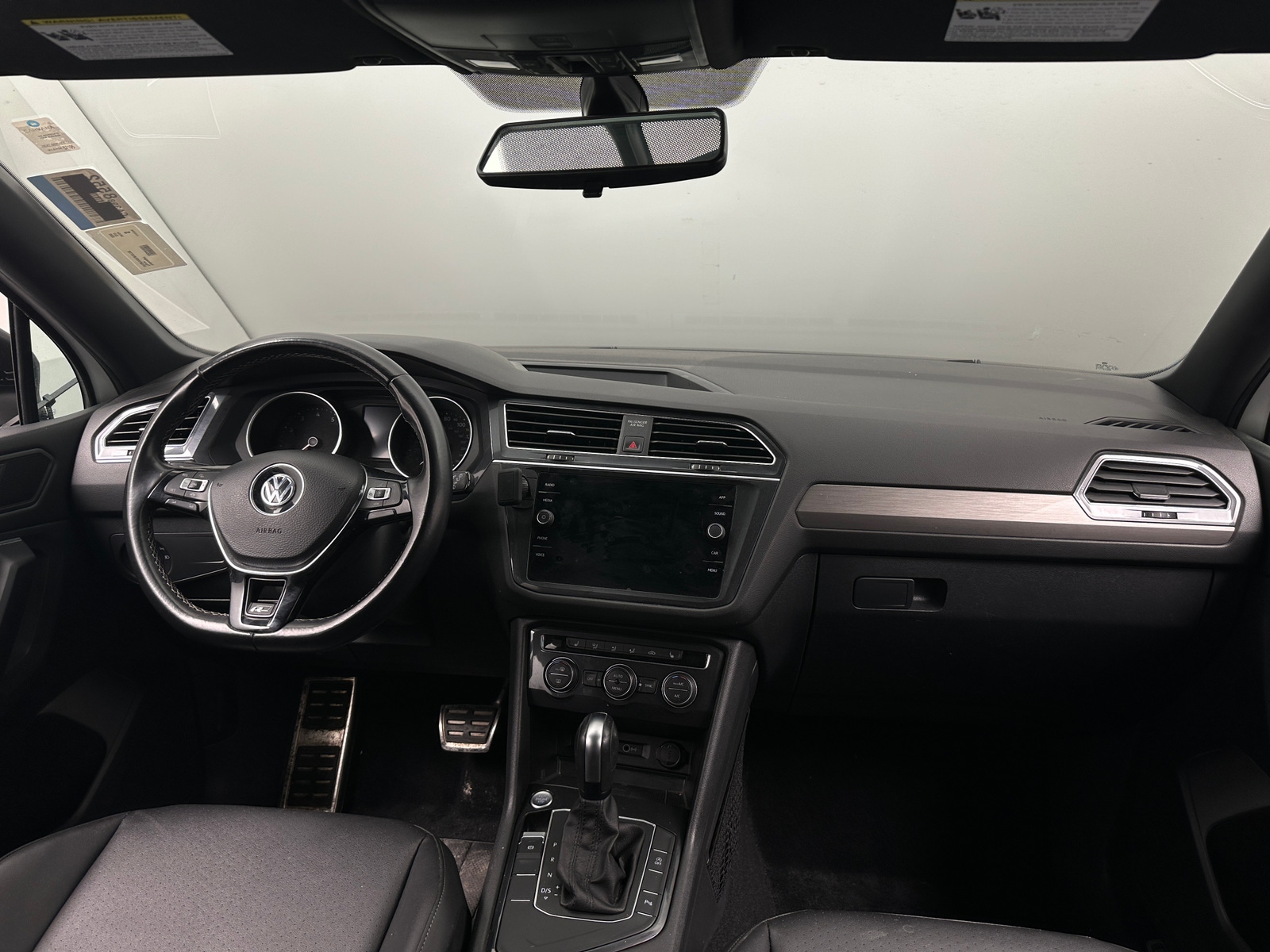 Thumbnail: 2020 Volkswagen Tiguan - 2