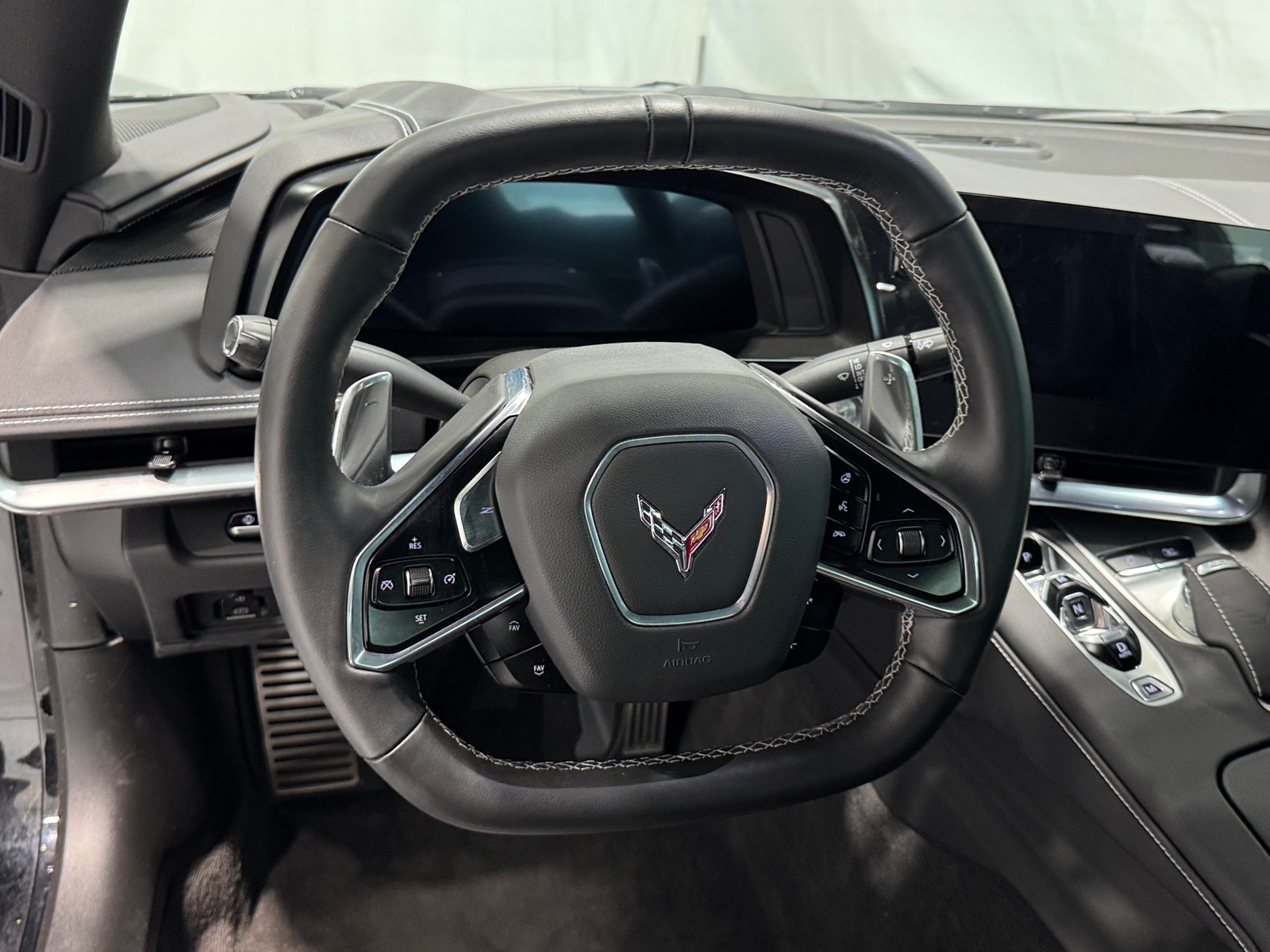 Thumbnail: 2023 Chevrolet Corvette - 3
