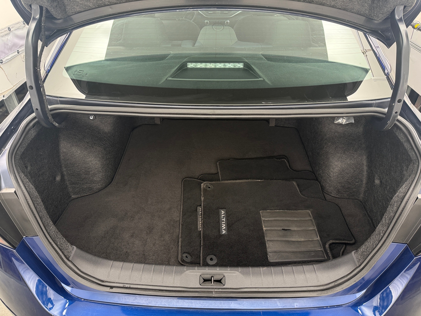 Thumbnail: 2023 Nissan Altima - 7