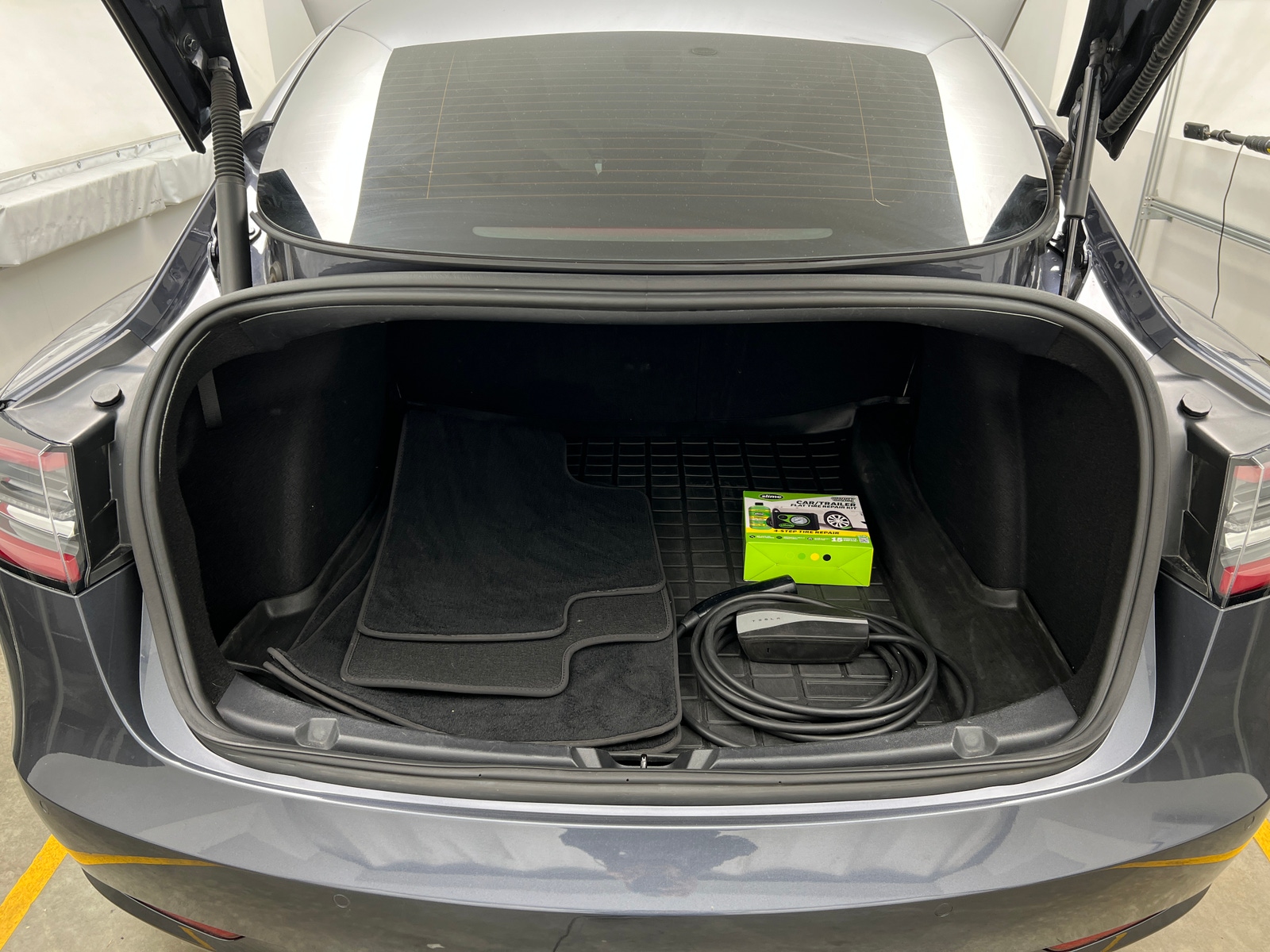 Thumbnail: 2022 Tesla Model 3 - 6