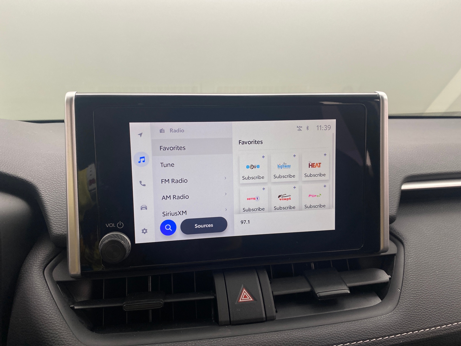 Thumbnail: 2025 Toyota RAV4 - 4