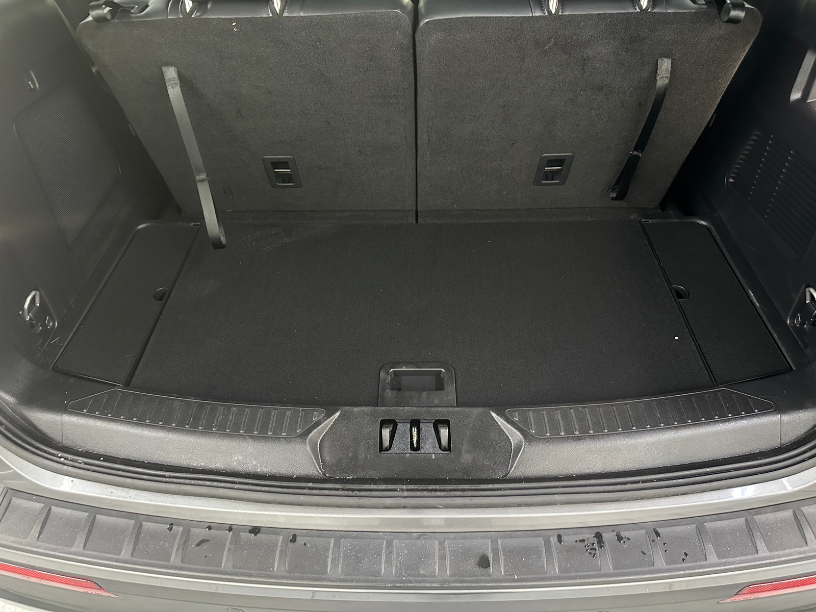 Thumbnail: 2025 Ford Explorer - 6