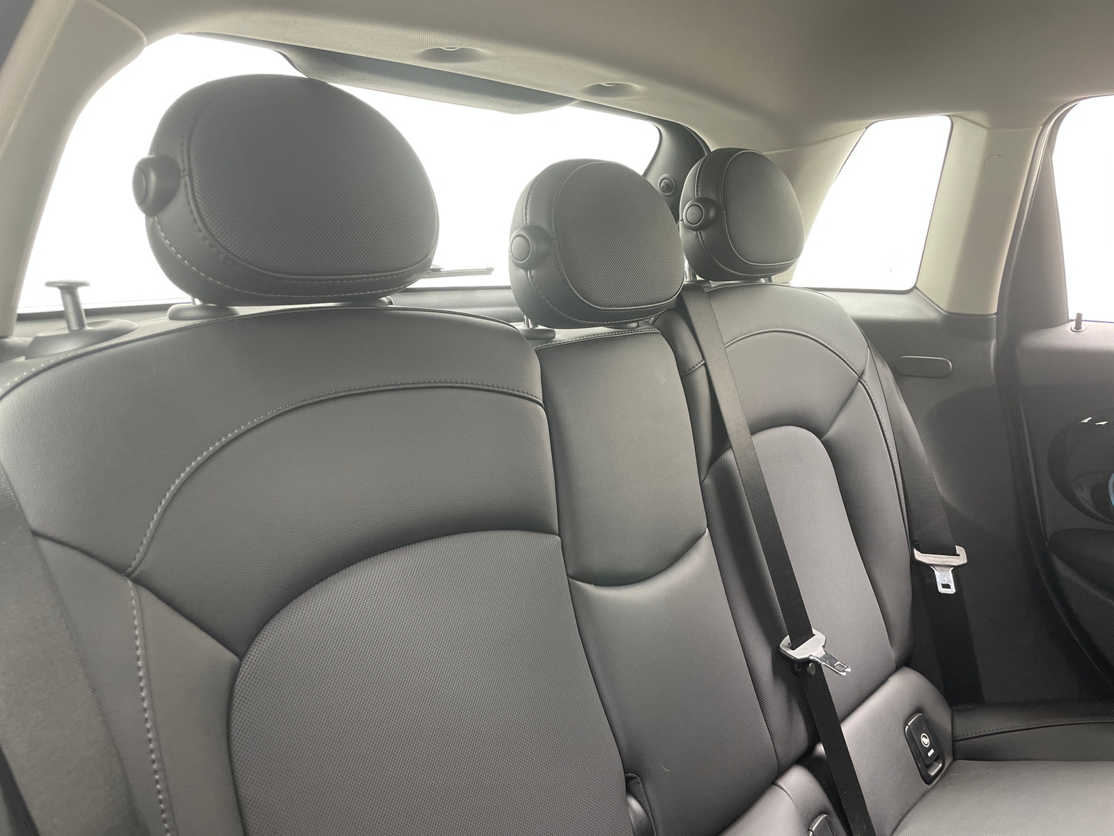 Thumbnail: 2022 MINI Cooper Hardtop - 5