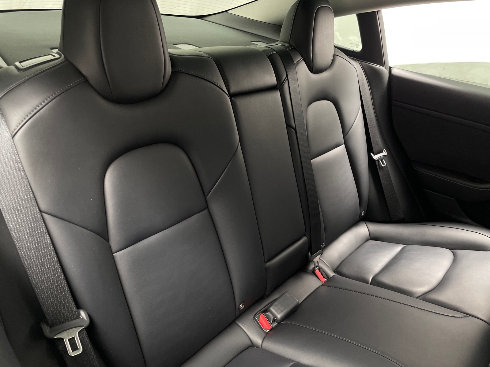 Thumbnail: 2022 Tesla Model 3 - 5