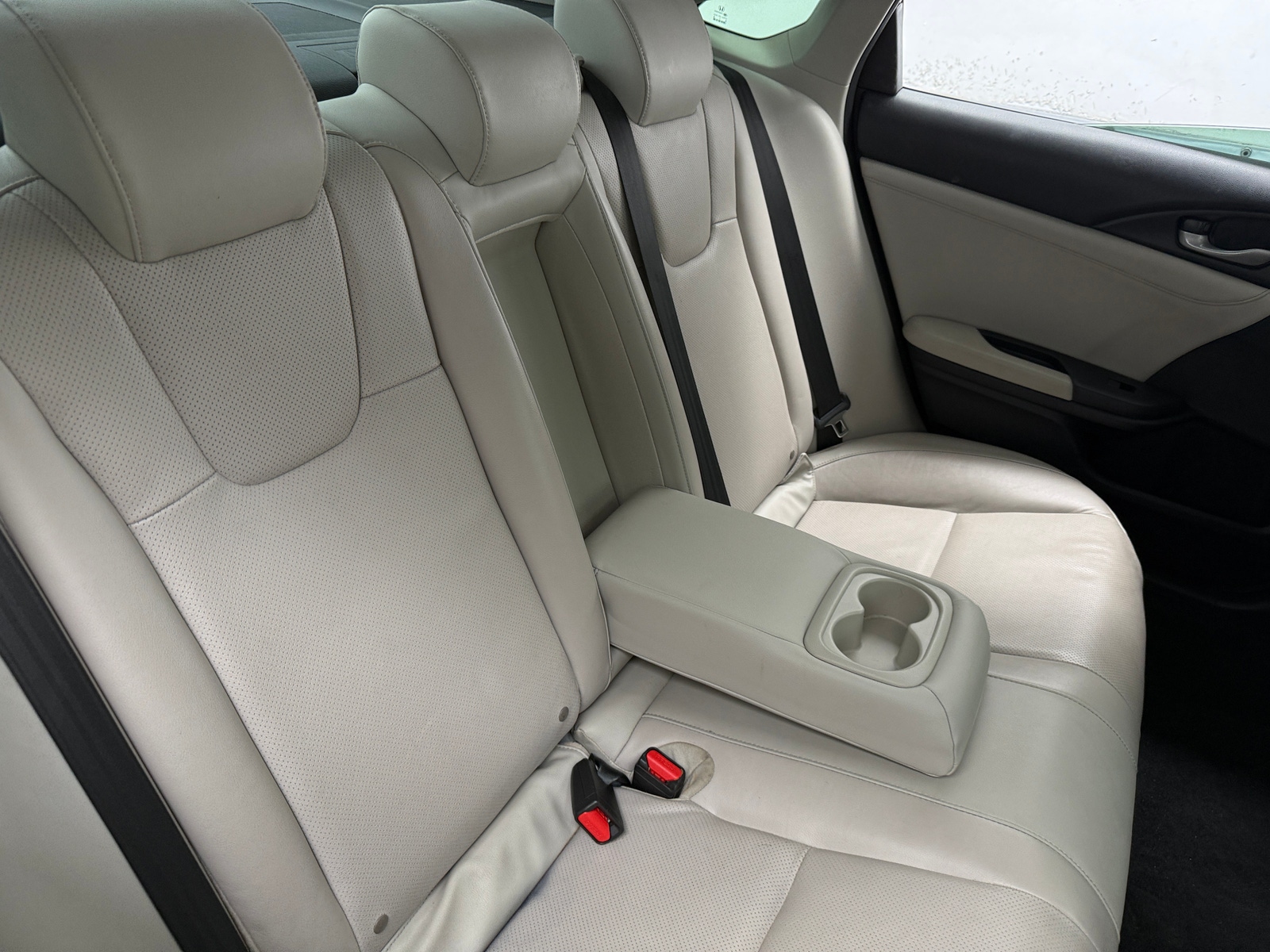 Thumbnail: 2020 Honda Insight - 5