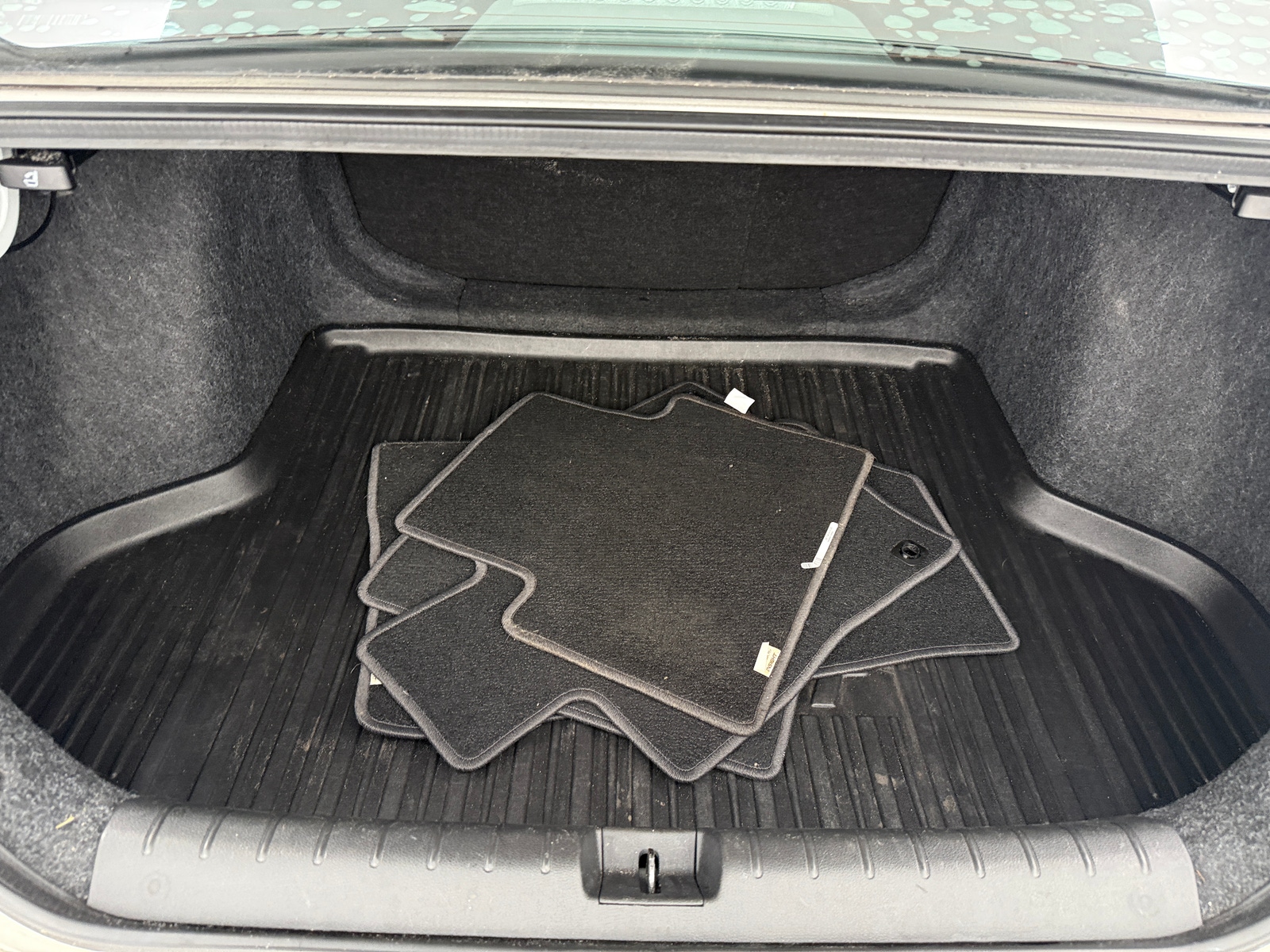 Thumbnail: 2020 Honda Insight - 6