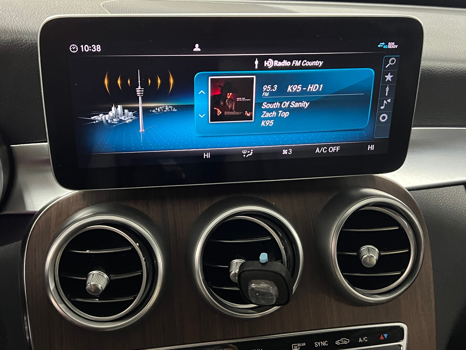 Thumbnail: 2020 Mercedes-Benz C-Class - 3