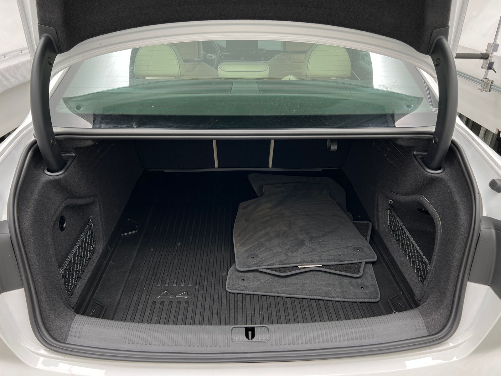 Thumbnail: 2022 Audi A4 - 6