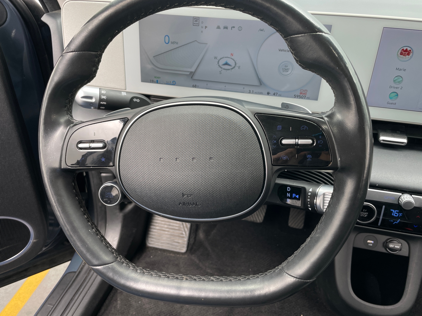 Thumbnail: 2022 Hyundai Ioniq 5 - 4