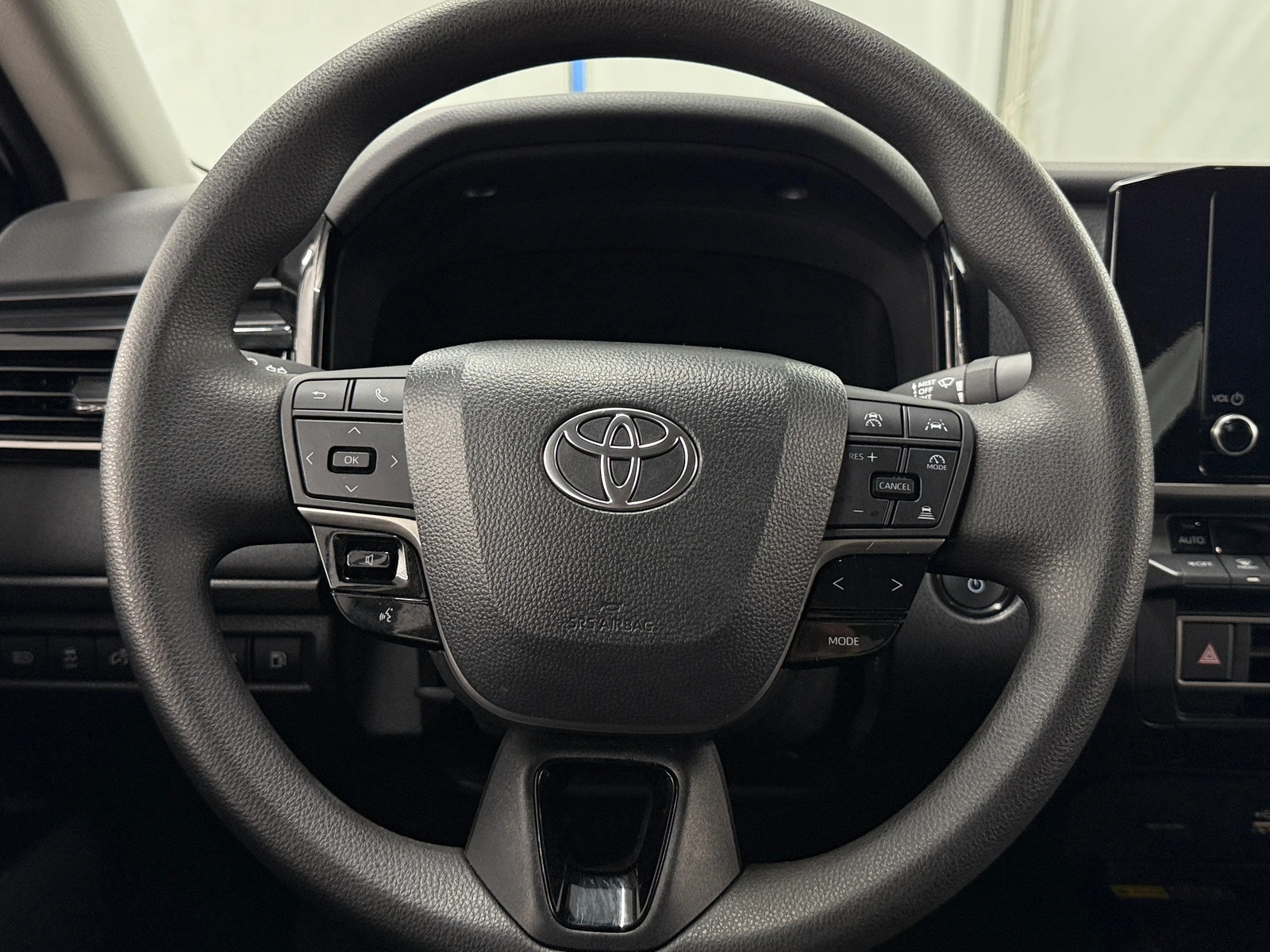 Thumbnail: 2025 Toyota Camry - 5