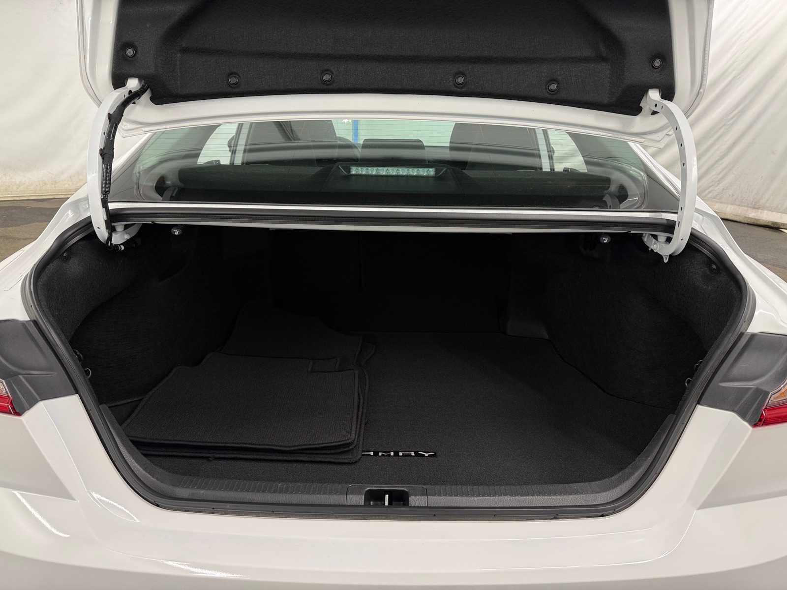 Thumbnail: 2025 Toyota Camry - 7