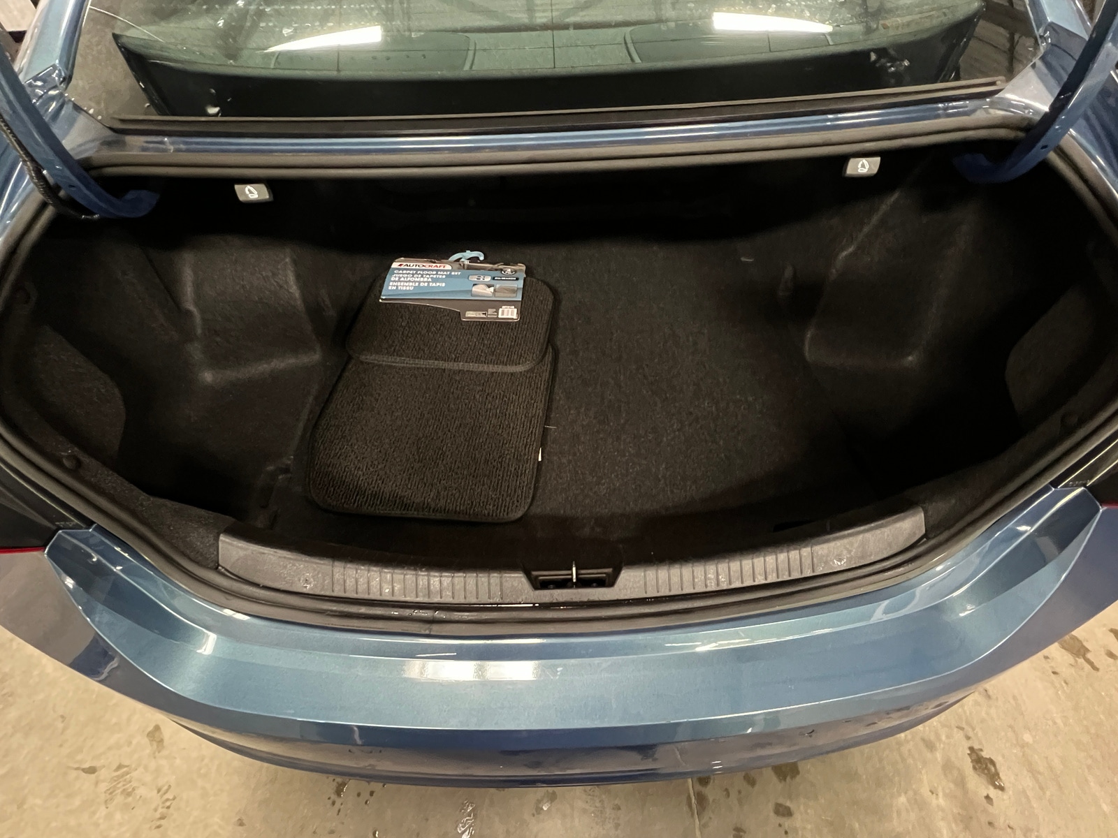 Thumbnail: 2024 Chevrolet Malibu - 6