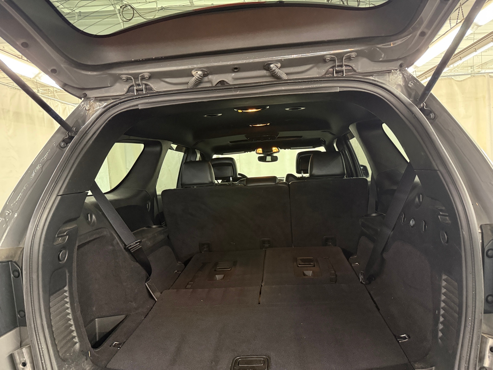 Thumbnail: 2019 Dodge Durango - 7