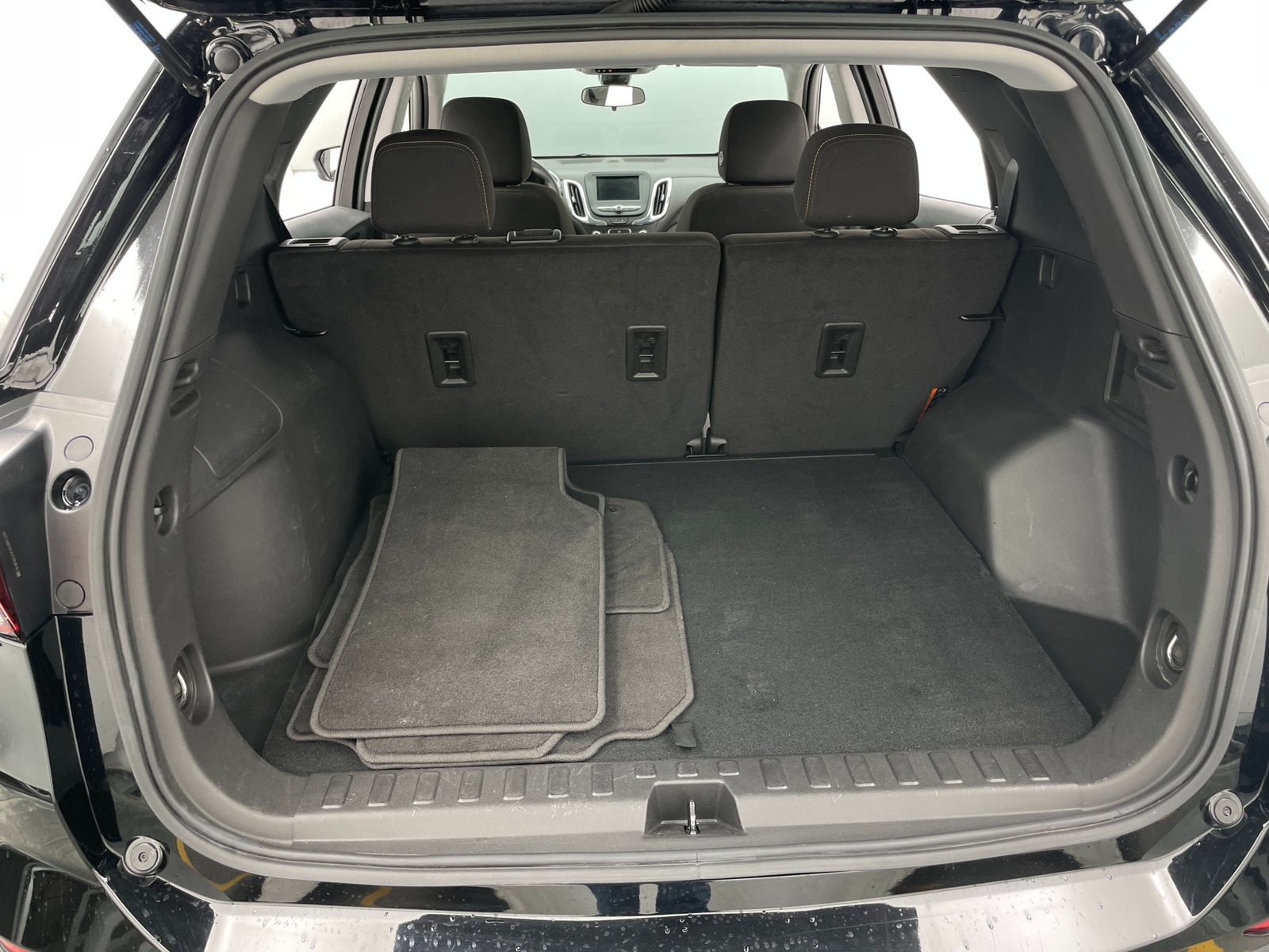 Thumbnail: 2024 Chevrolet Equinox - 7