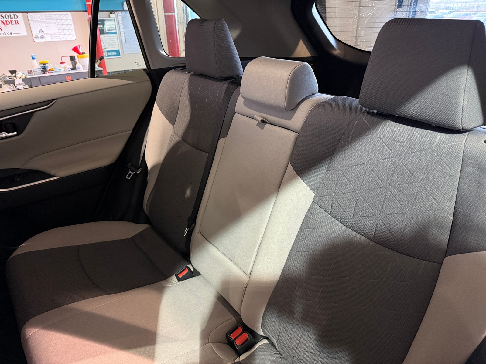 Thumbnail: 2022 Toyota RAV4 - 5