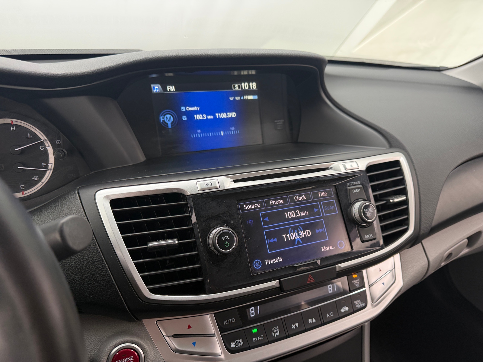 Thumbnail: 2015 Honda Accord - 3