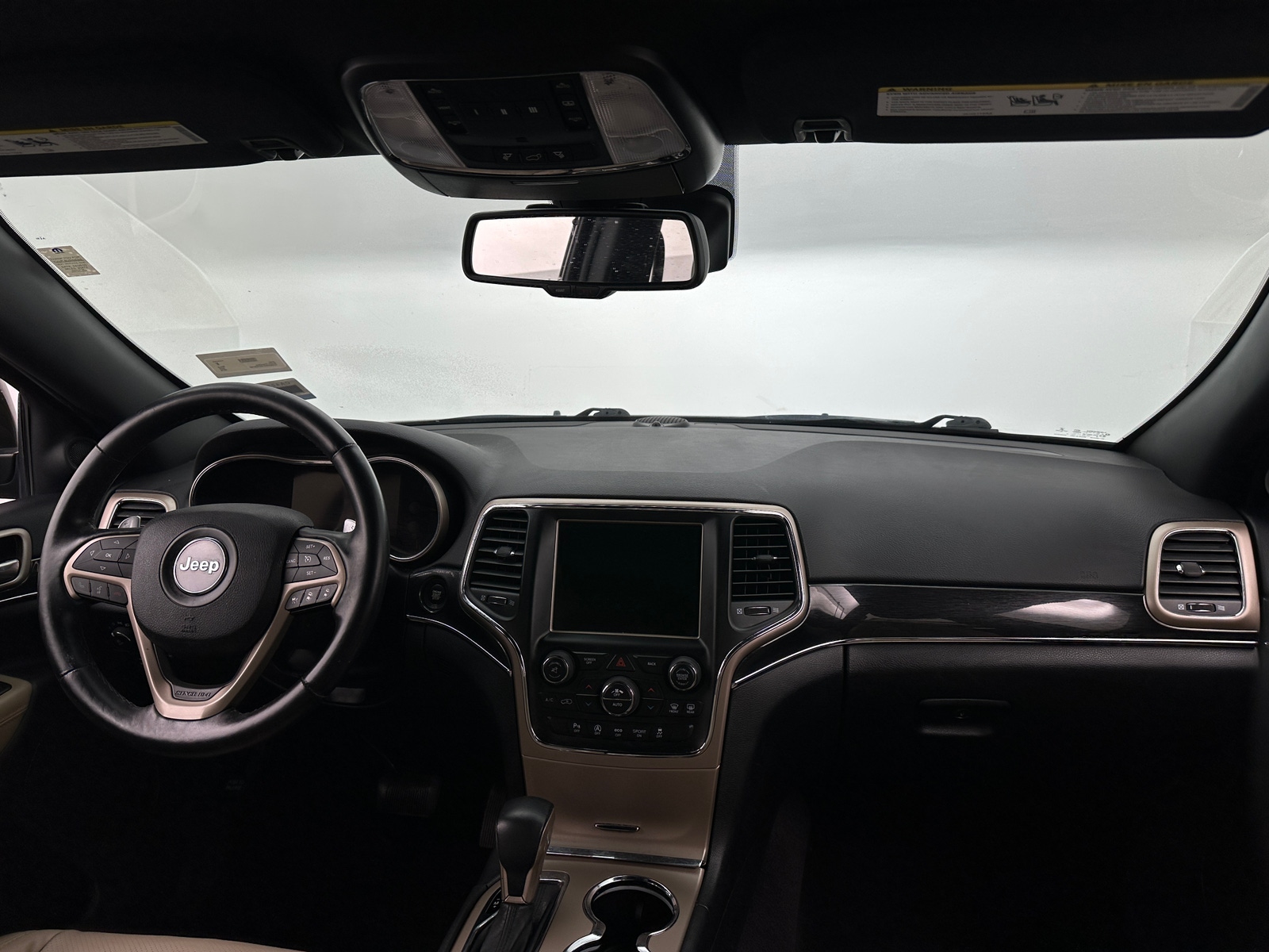 Thumbnail: 2016 Jeep Grand Cherokee - 2