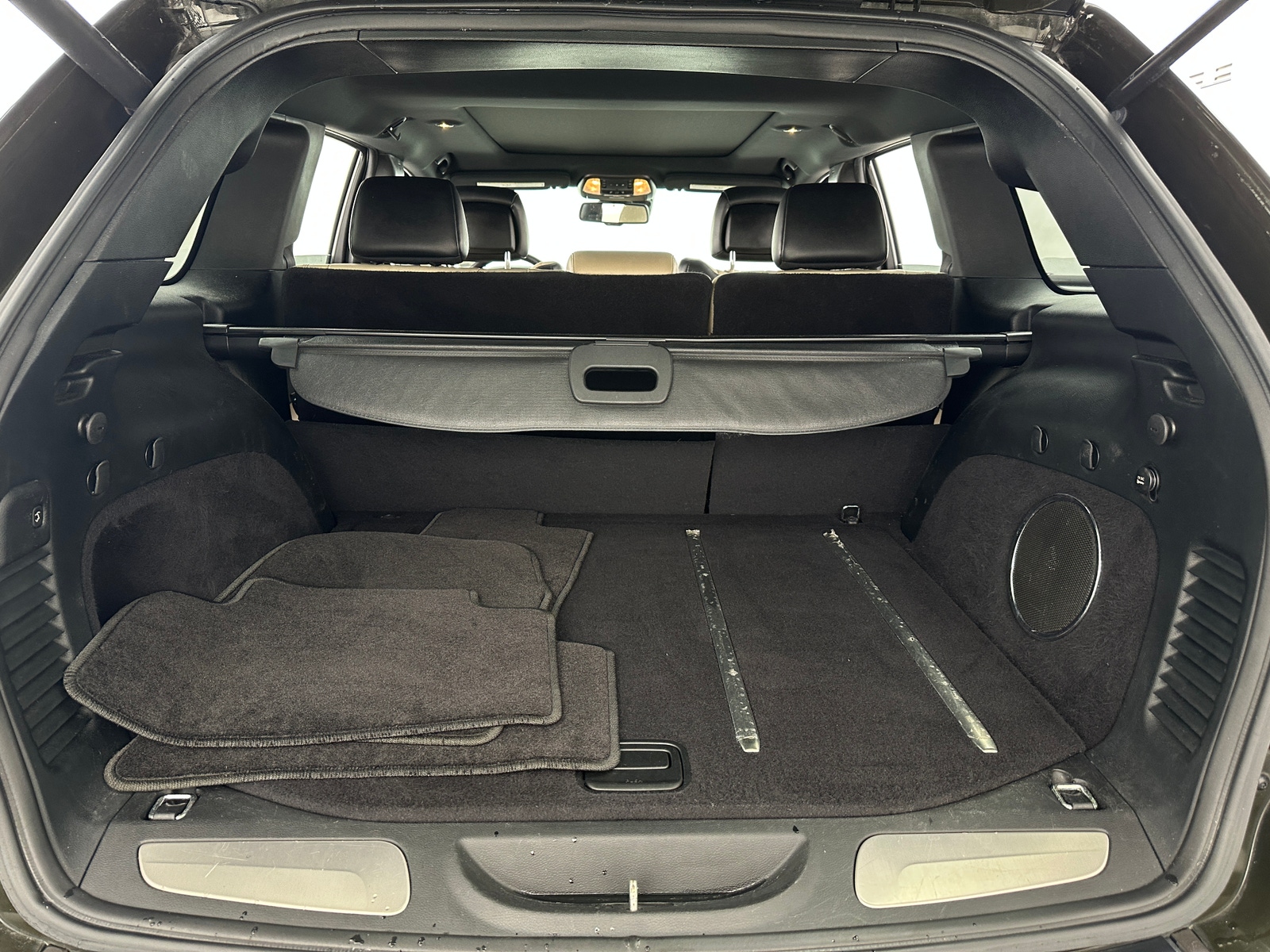 Thumbnail: 2016 Jeep Grand Cherokee - 6