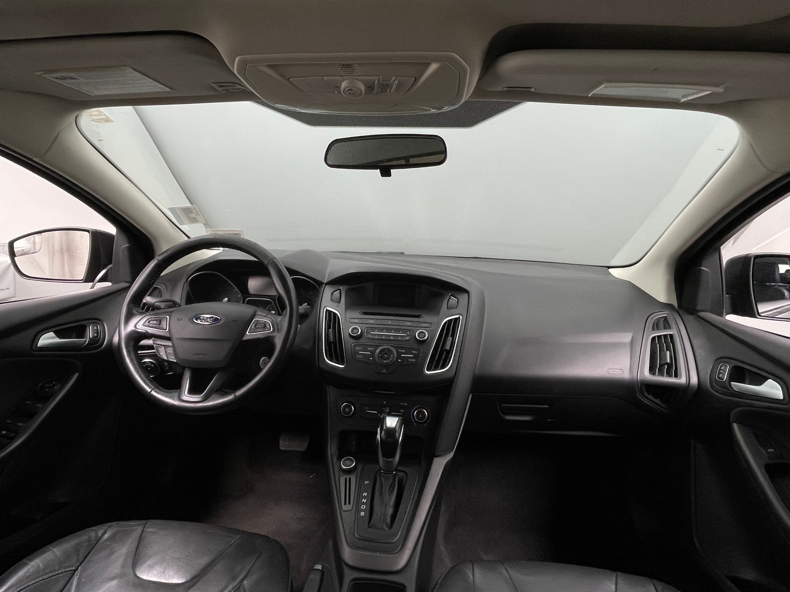 Thumbnail: 2015 Ford Focus - 3