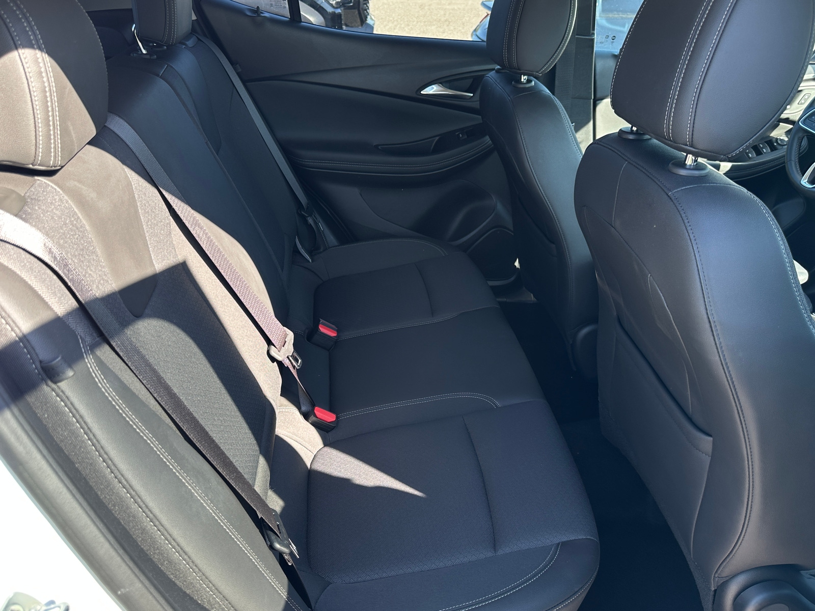 Thumbnail: 2025 Buick Encore GX - 6