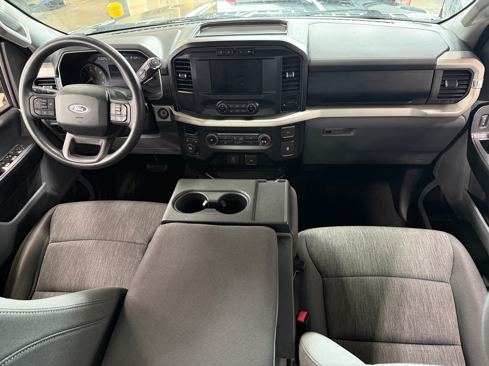 Thumbnail: 2021 Ford Econoline - 3