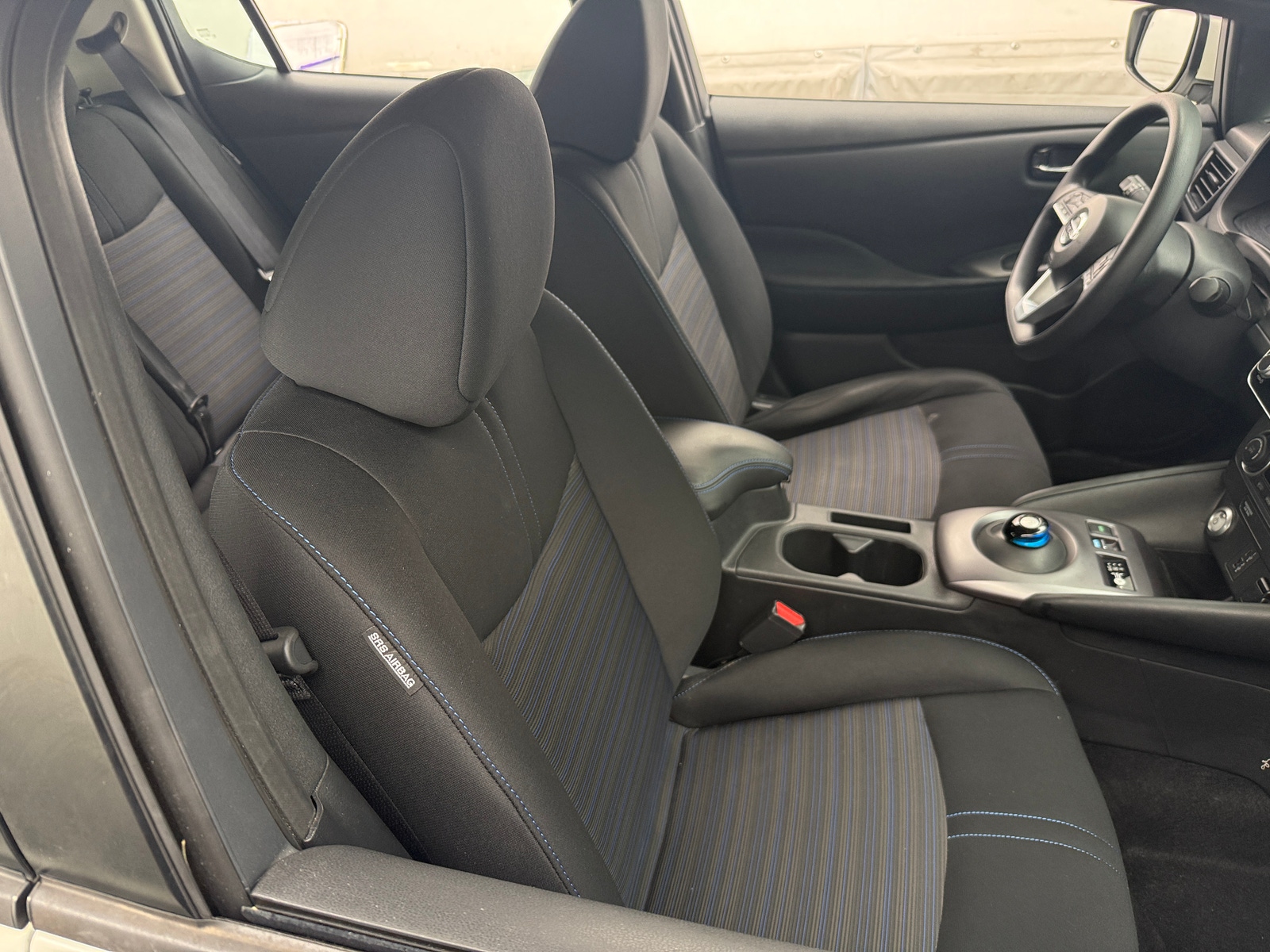 Thumbnail: 2022 Nissan Leaf - 2