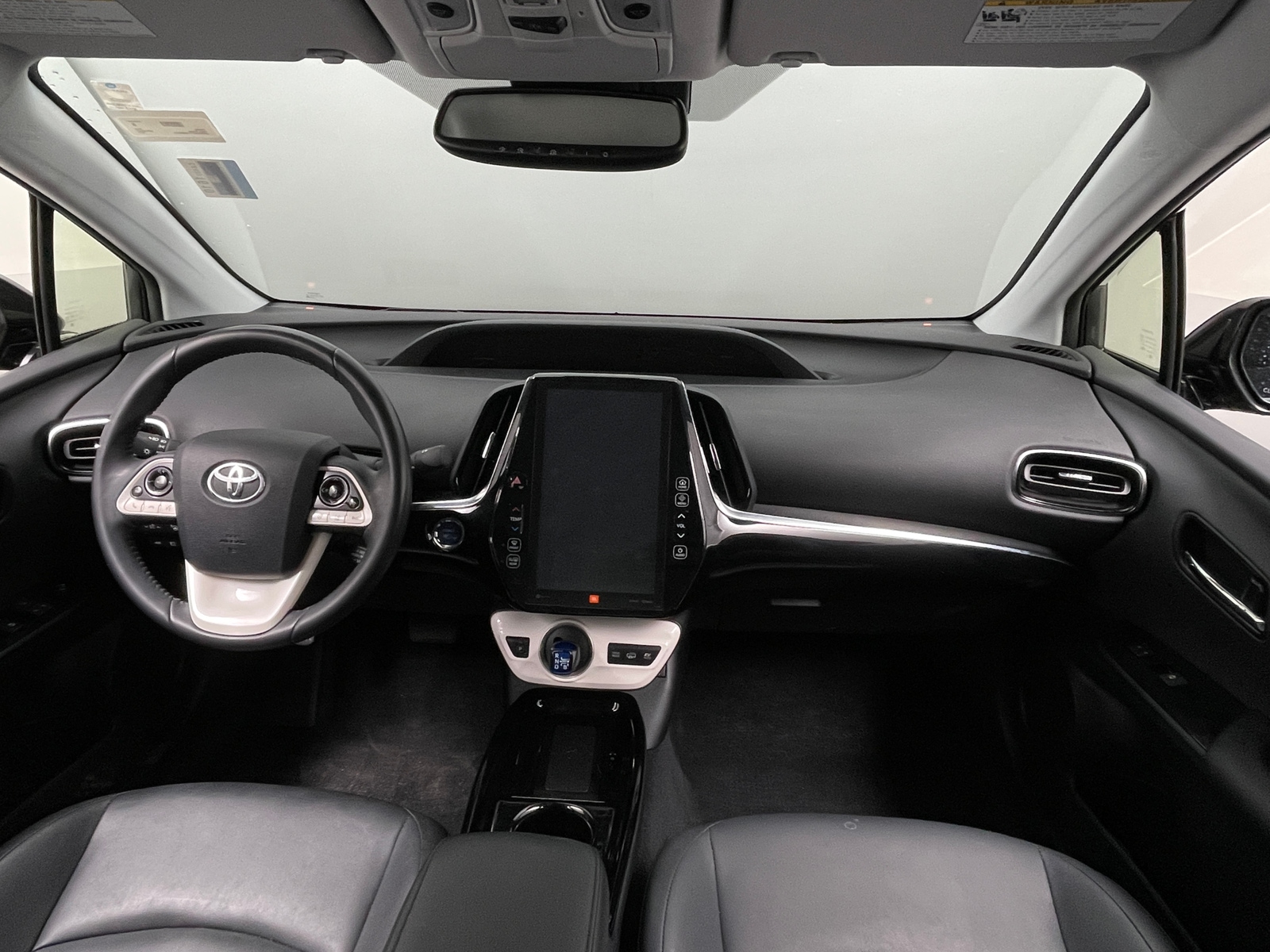 Thumbnail: 2017 Toyota Prius Prime - 2