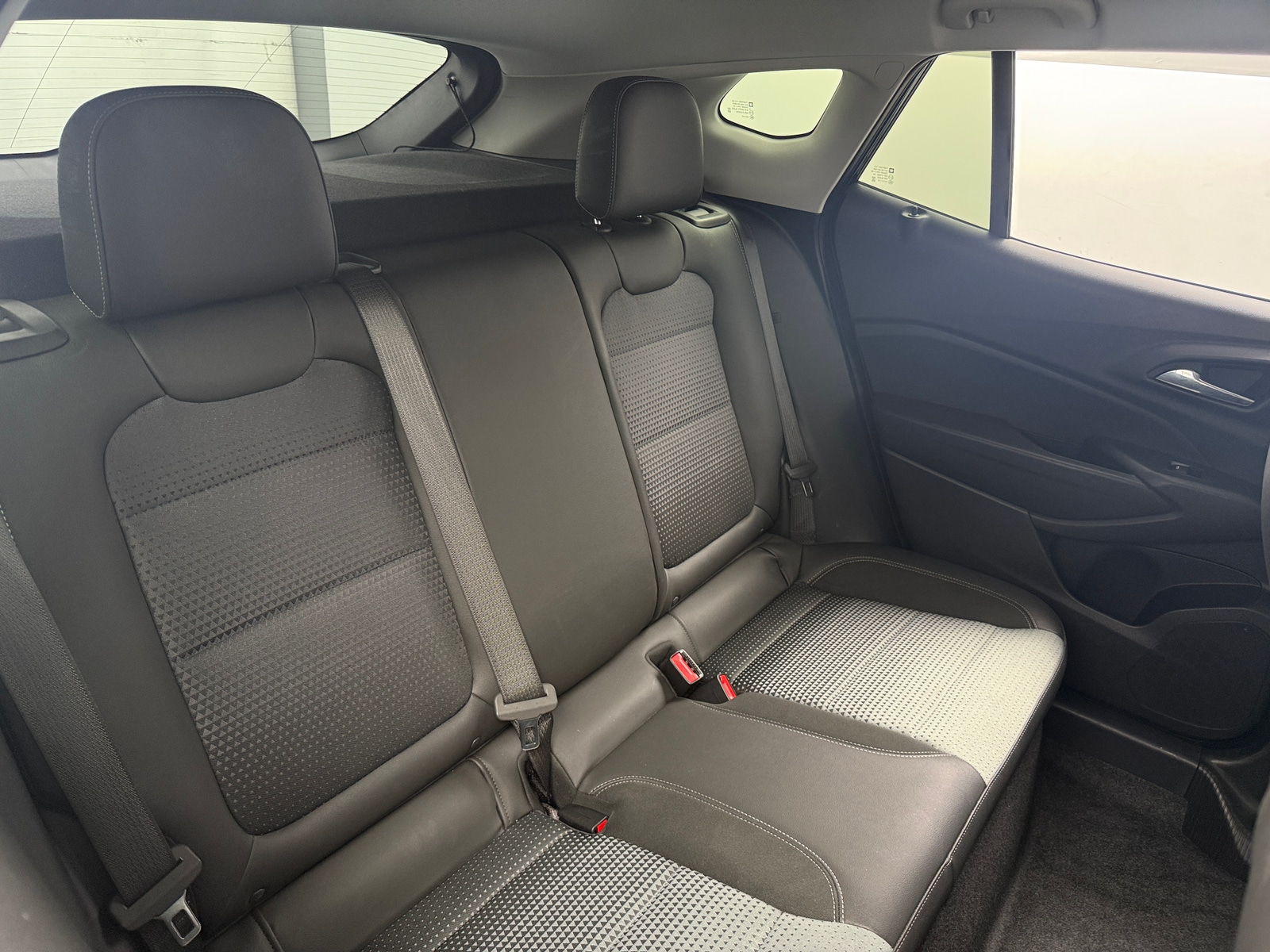 Thumbnail: 2025 Chevrolet Trax - 6