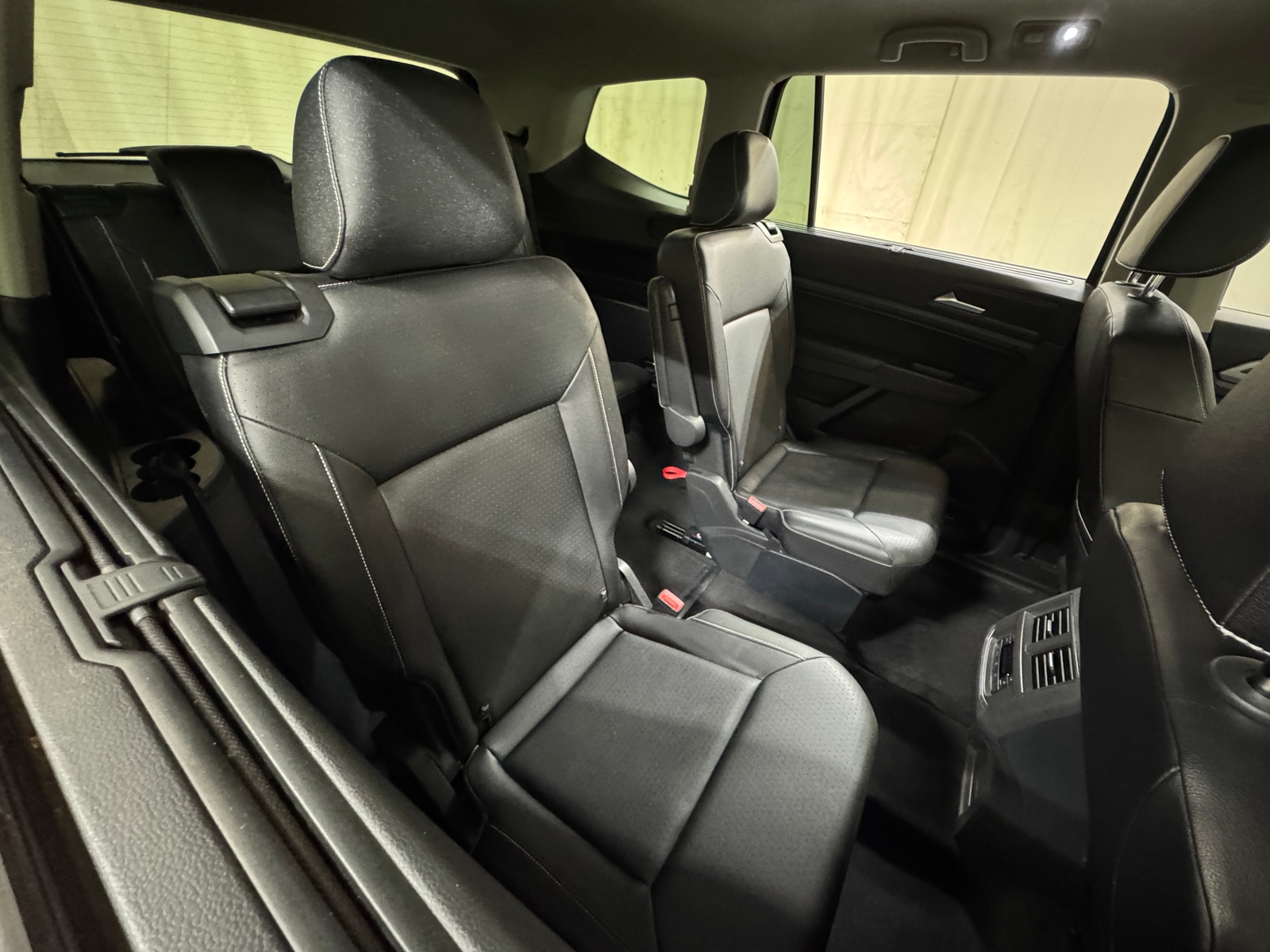 Thumbnail: 2021 Volkswagen Atlas - 6