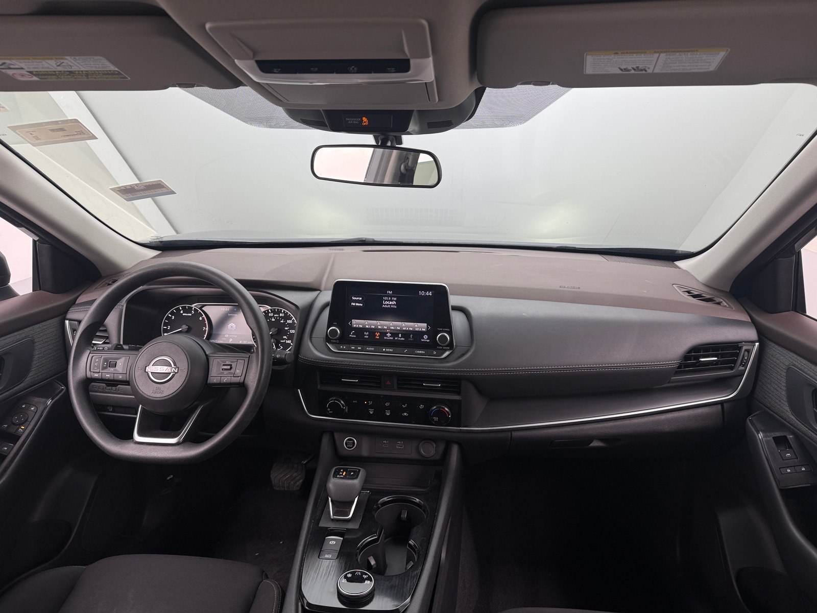 Thumbnail: 2023 Nissan Rogue - 3