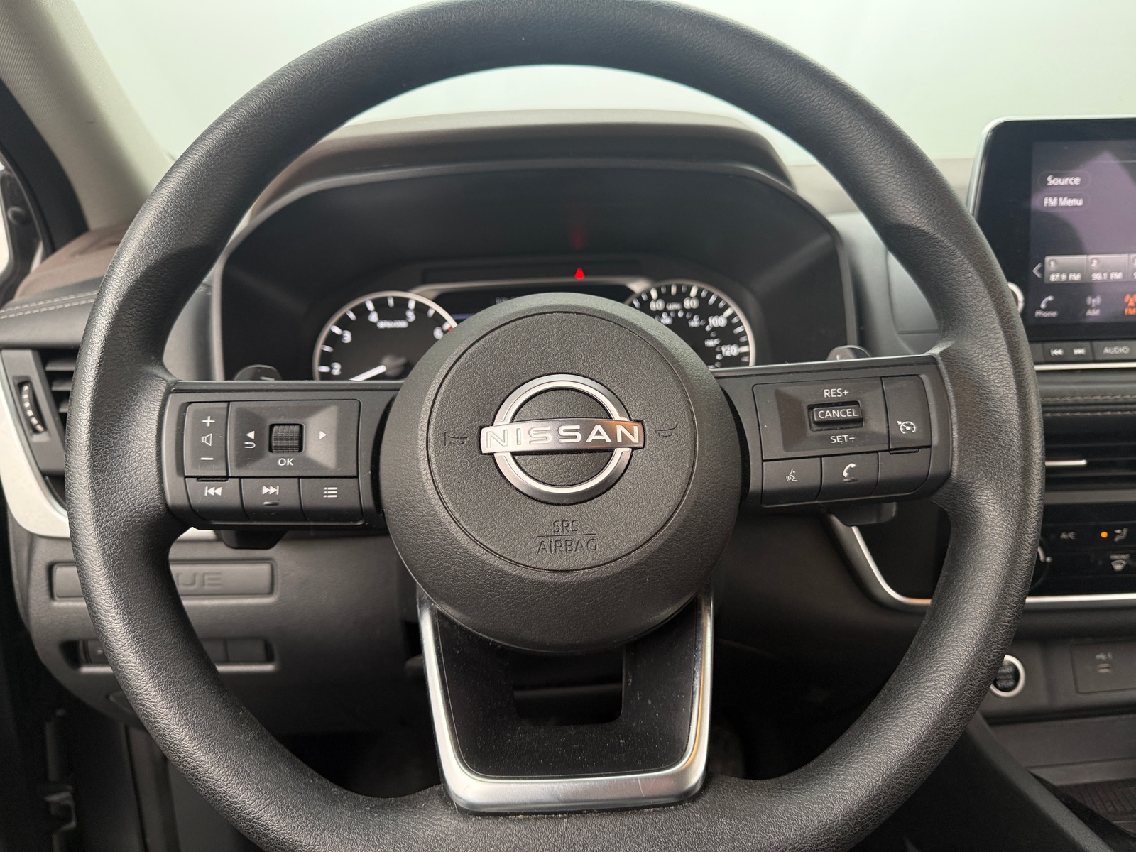 Thumbnail: 2023 Nissan Rogue - 5