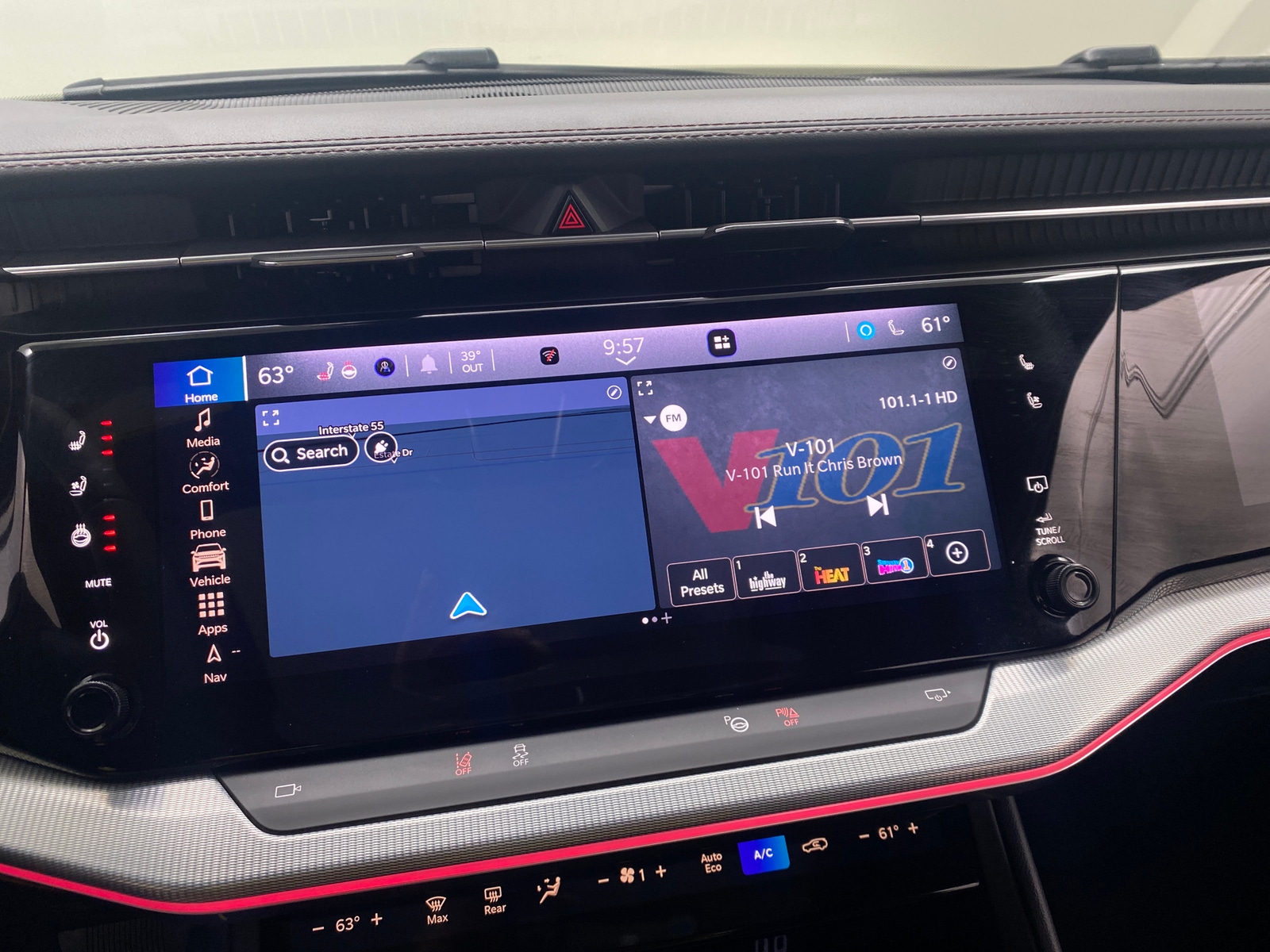 Thumbnail: 2024 Jeep Wagoneer S - 3