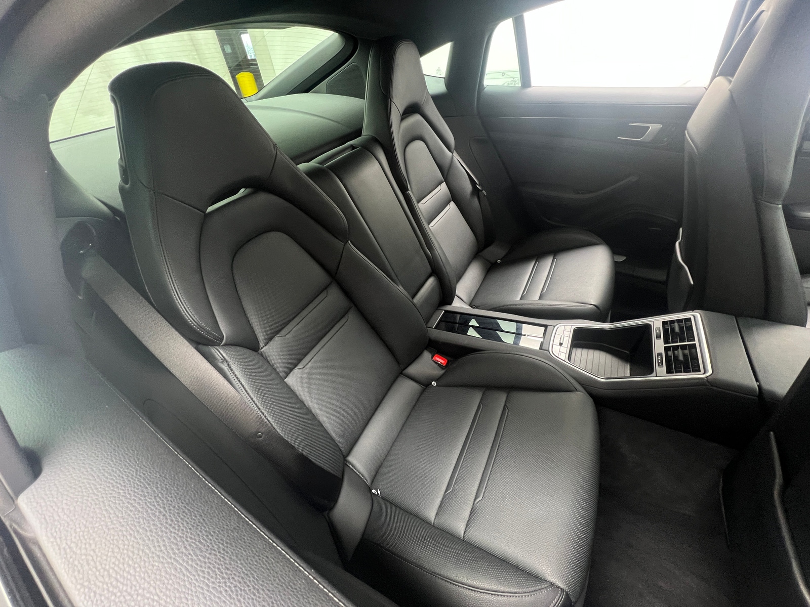 Thumbnail: 2019 Porsche Panamera - 5