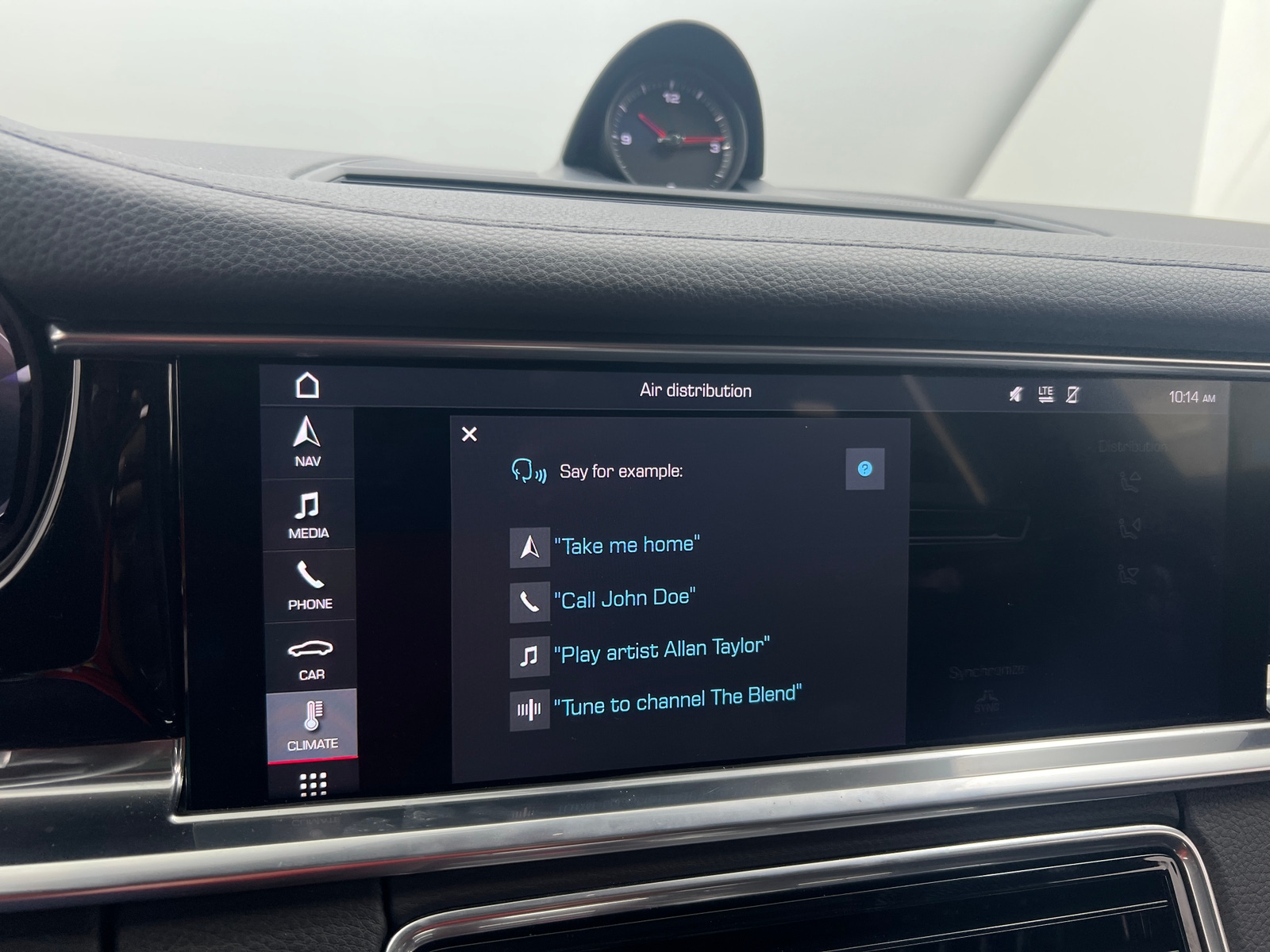 Thumbnail: 2019 Porsche Panamera - 3