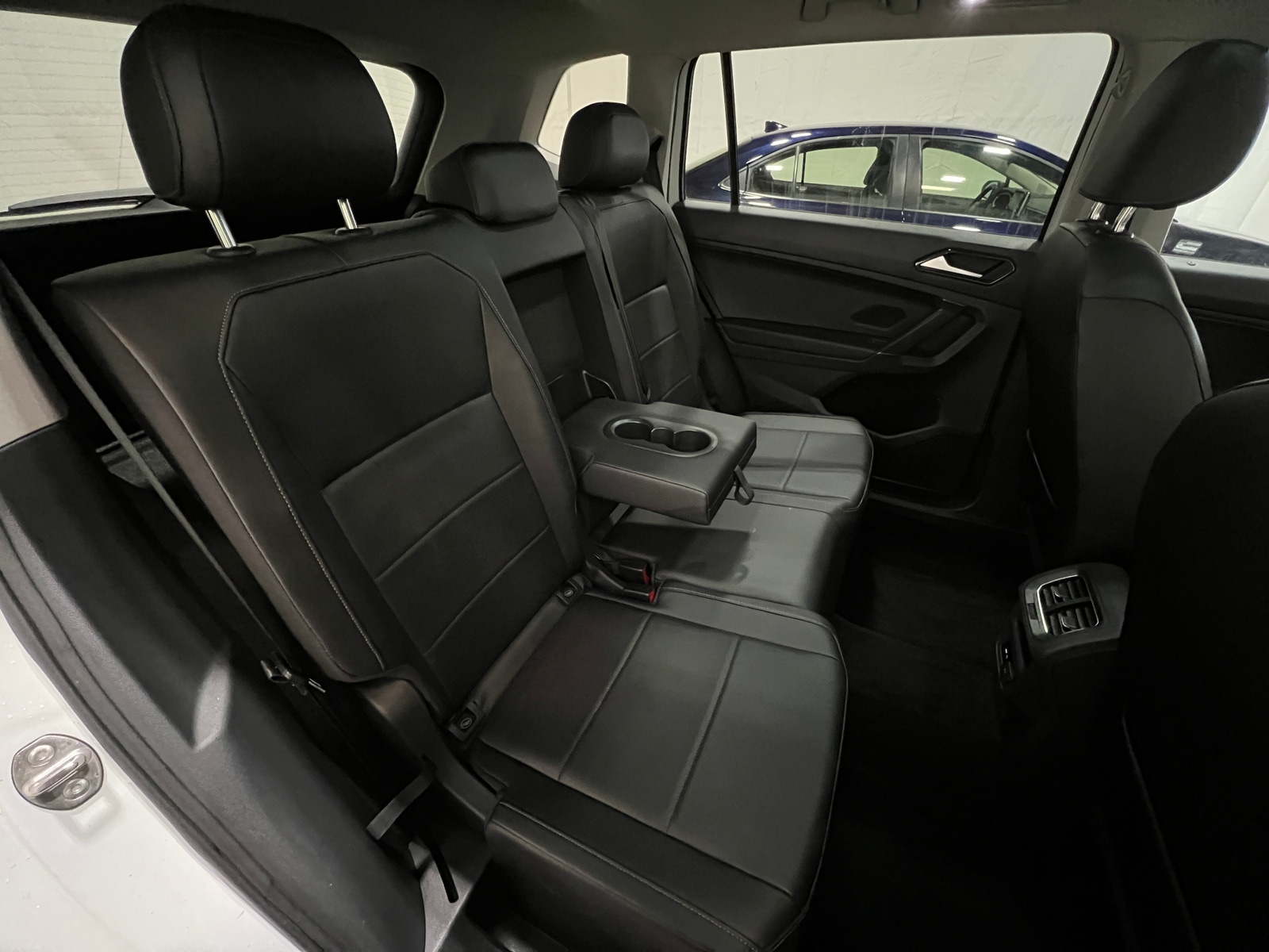 Thumbnail: 2018 Volkswagen Tiguan - 5