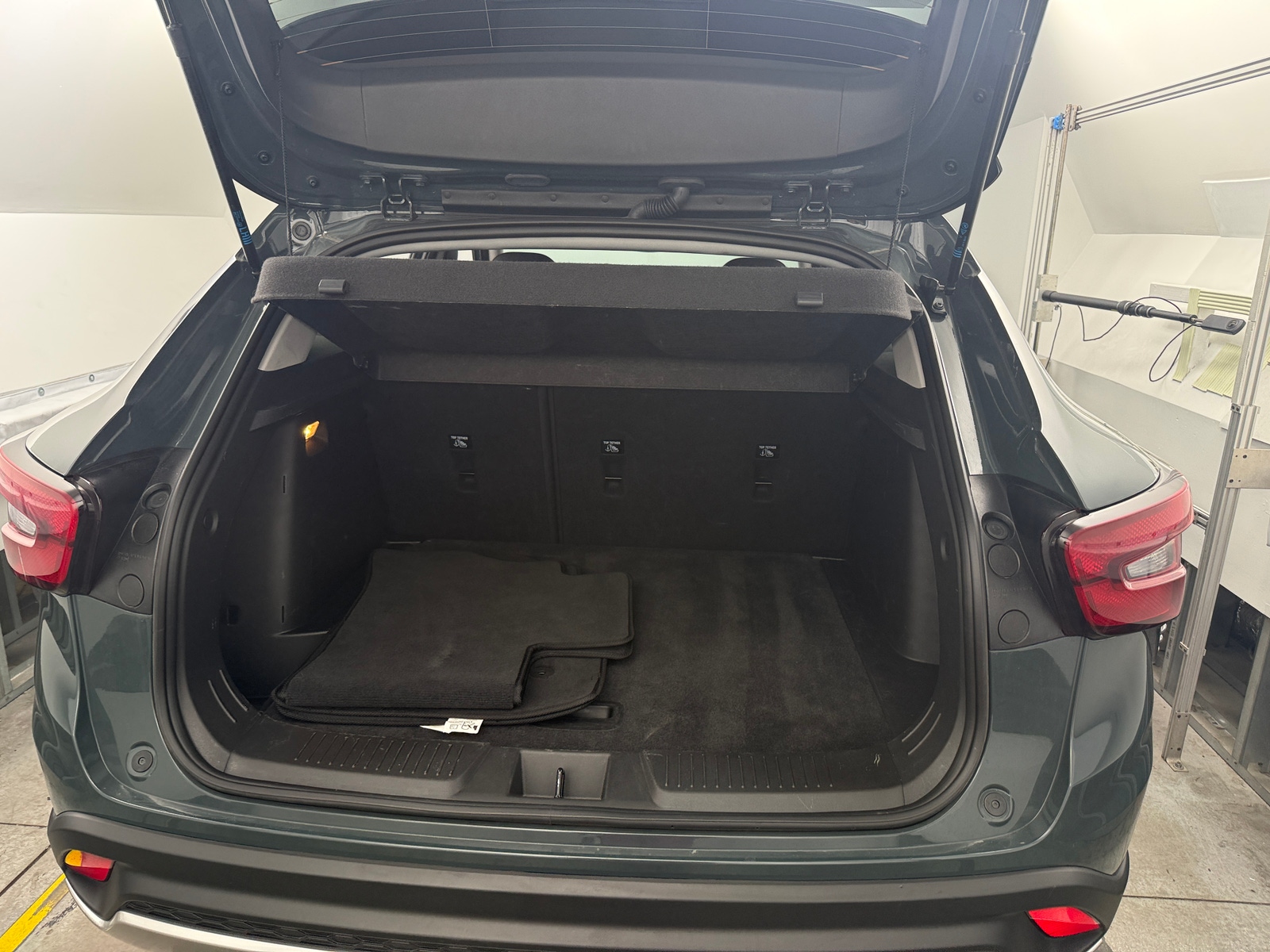 Thumbnail: 2025 Chevrolet Trax - 7