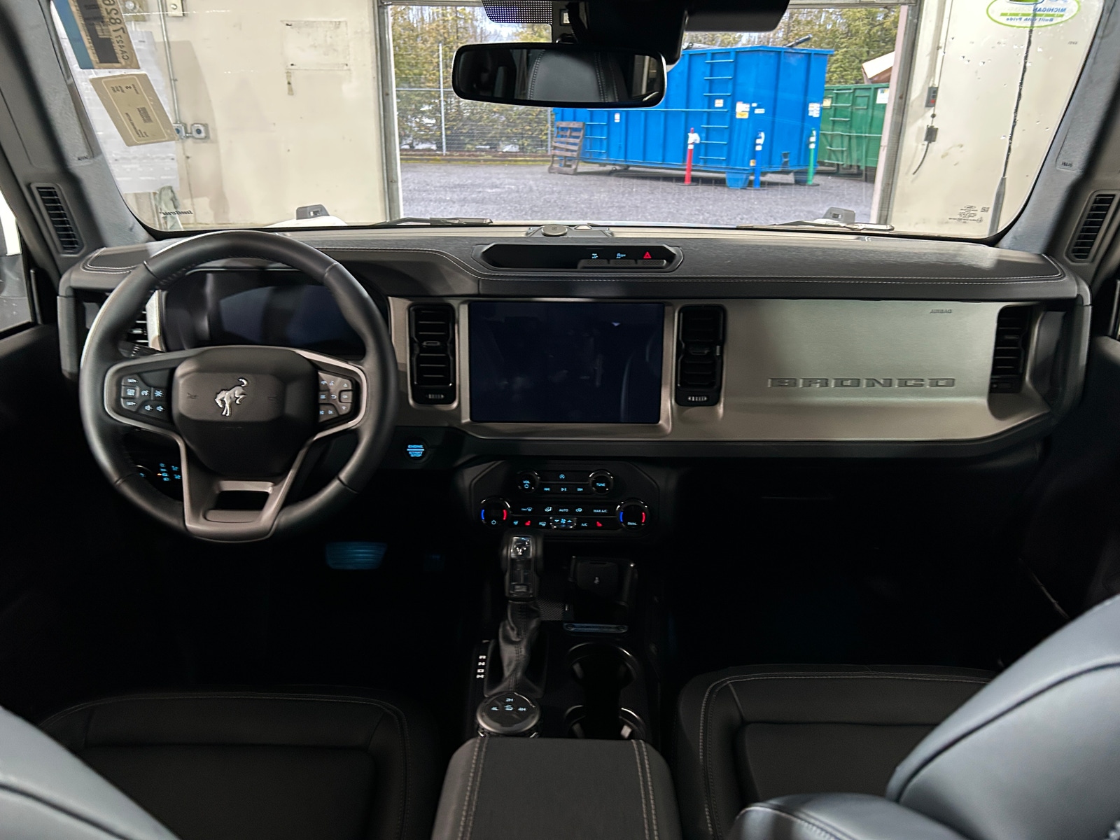 Thumbnail: 2025 Ford Bronco - 2