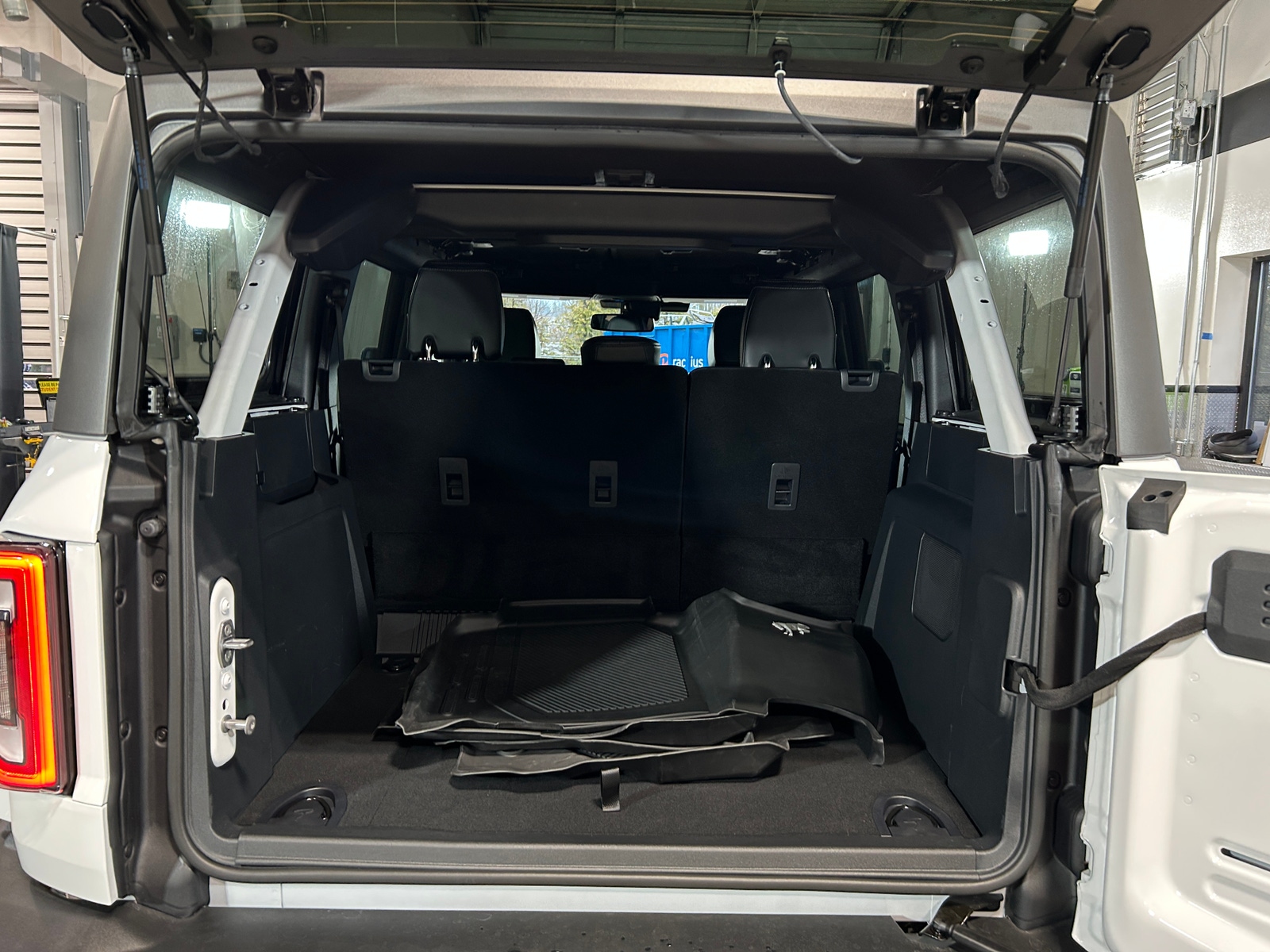 Thumbnail: 2025 Ford Bronco - 6