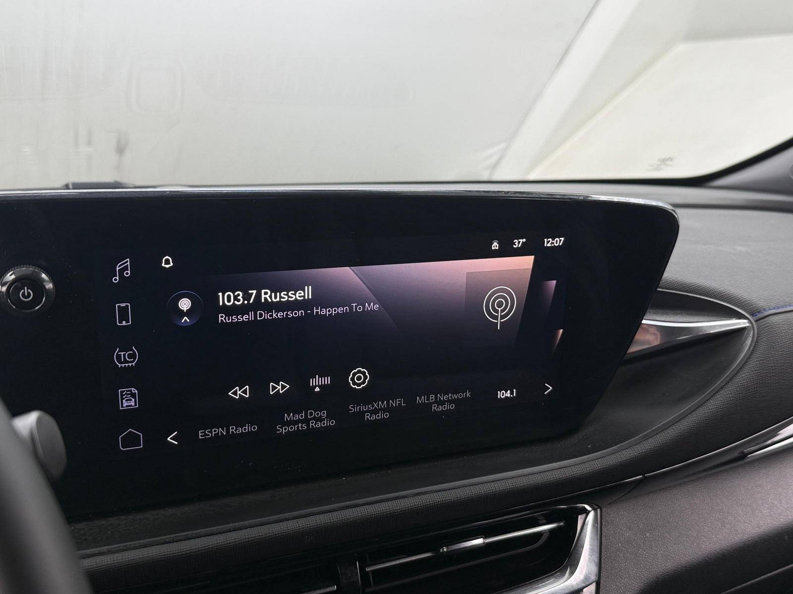 Thumbnail: 2025 Buick Envista - 3