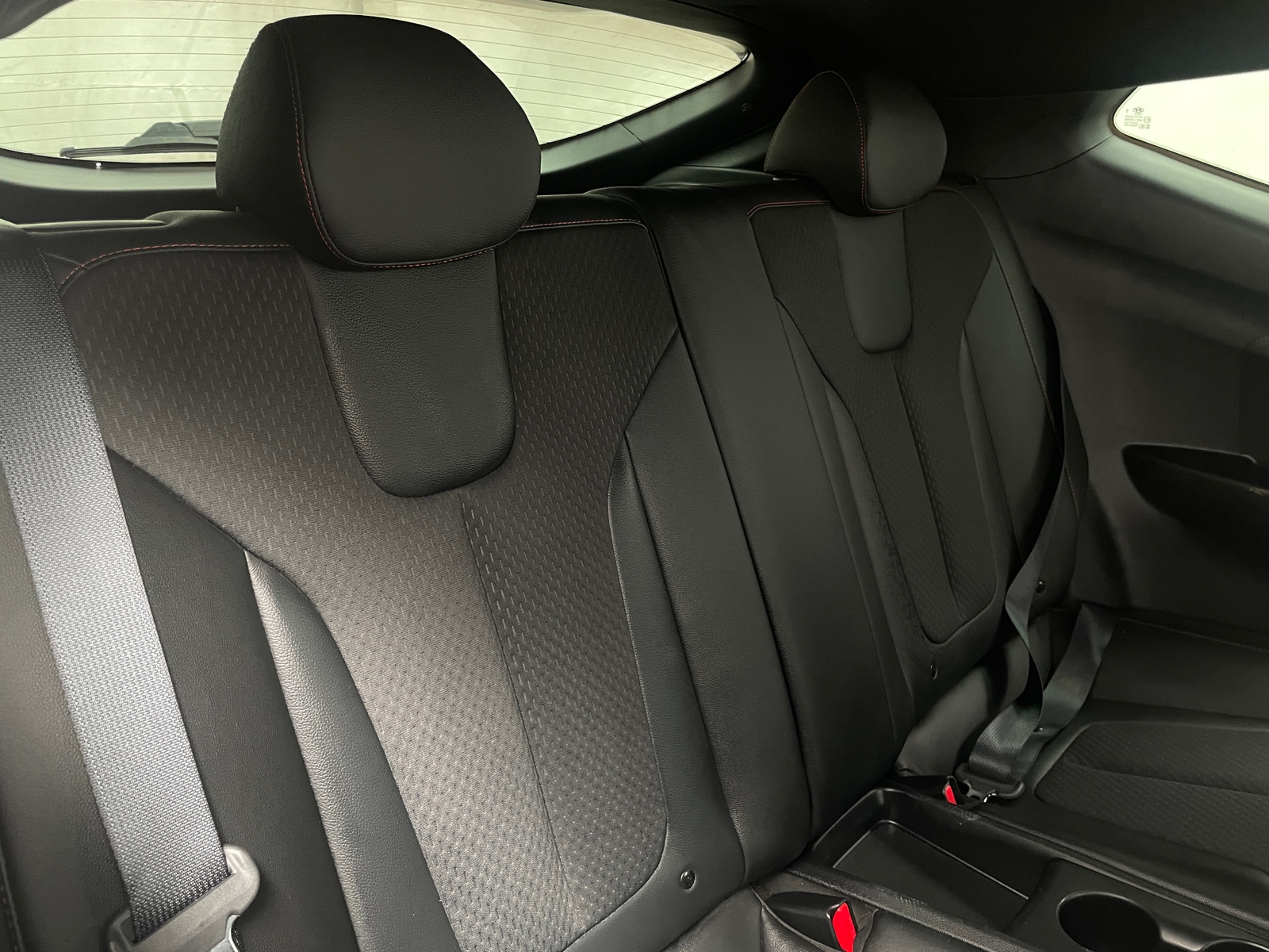 Thumbnail: 2020 Hyundai Veloster - 5