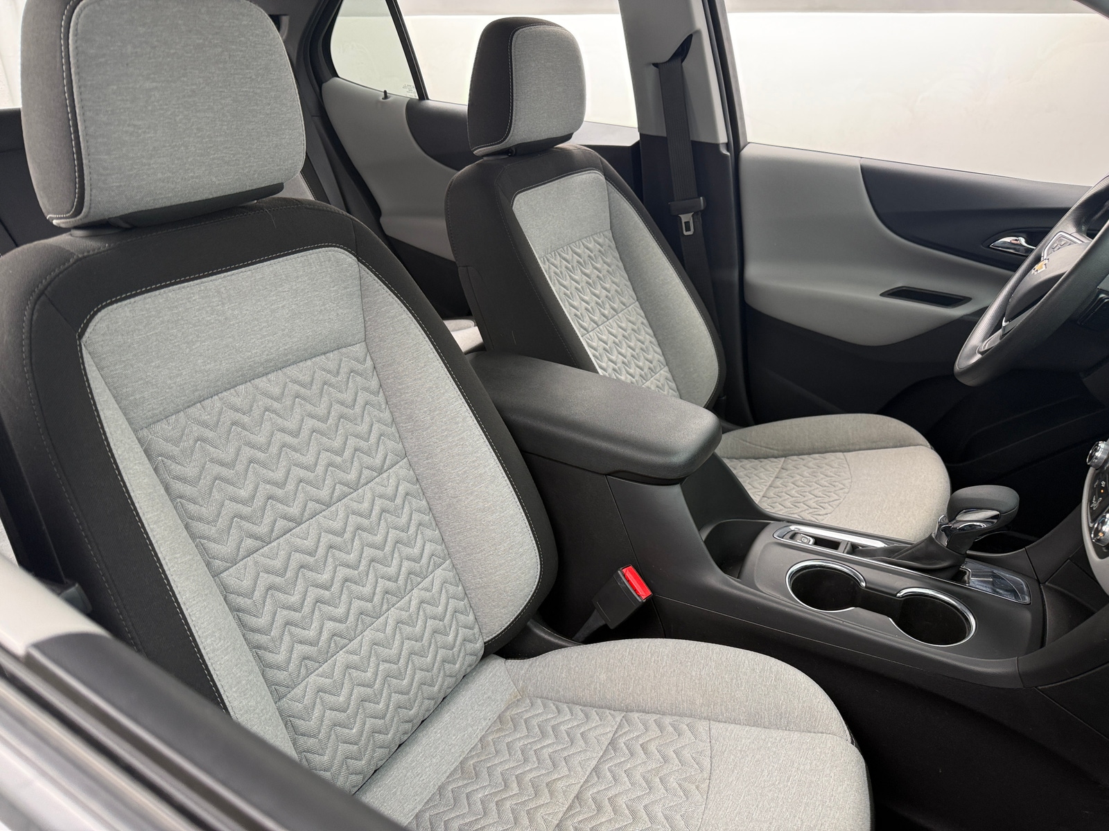 Thumbnail: 2023 Chevrolet Equinox - 2