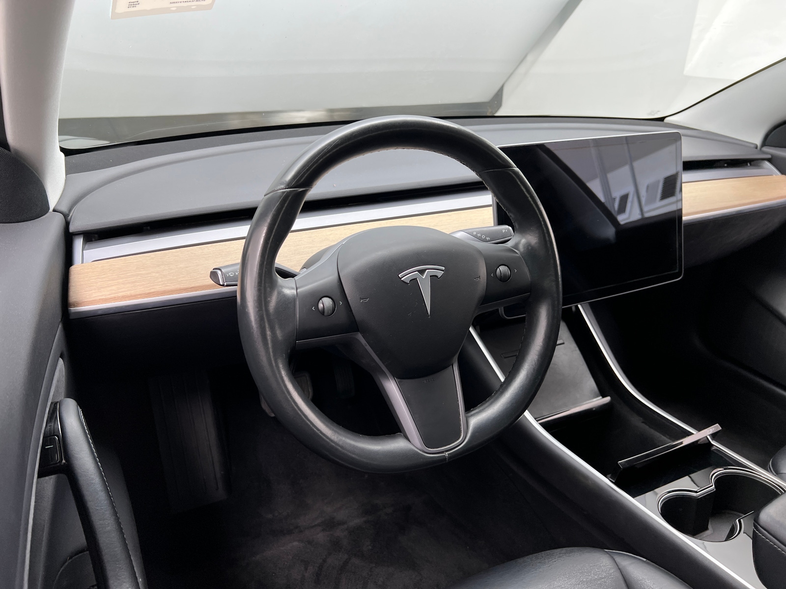 Thumbnail: 2019 Tesla Model 3 - 4