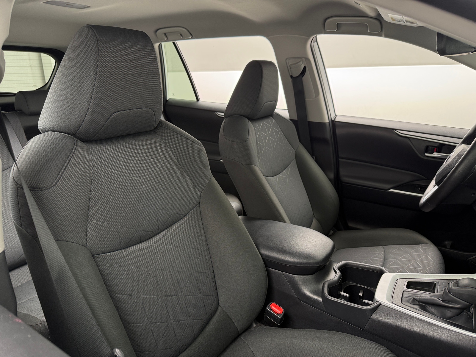 Thumbnail: 2025 Toyota RAV4 - 2