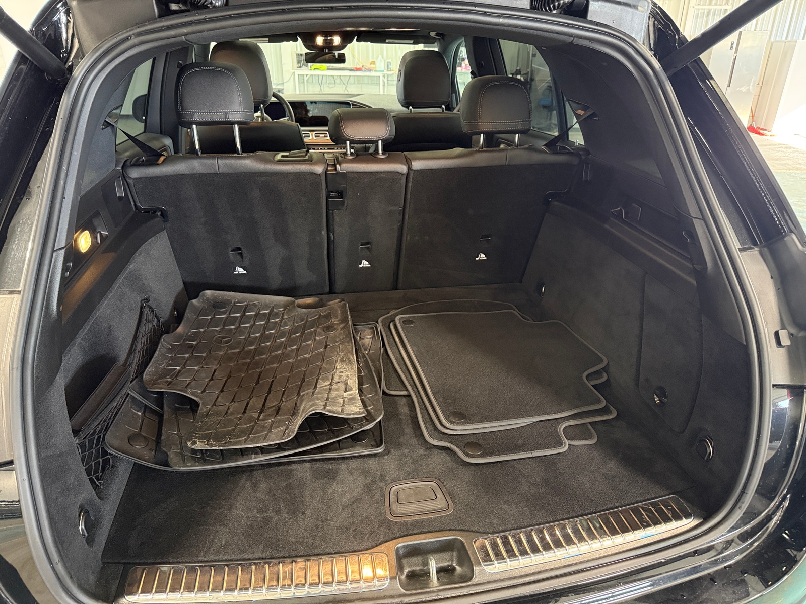 Thumbnail: 2025 Mercedes-Benz GLE - 6