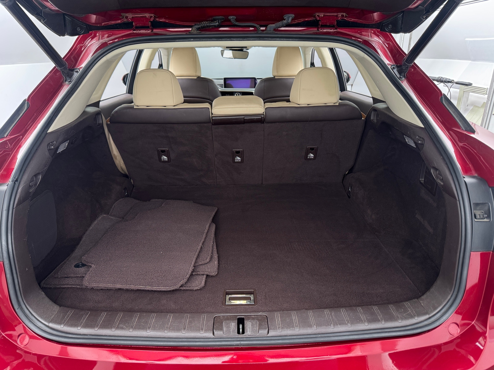 Thumbnail: 2017 Lexus RX - 6